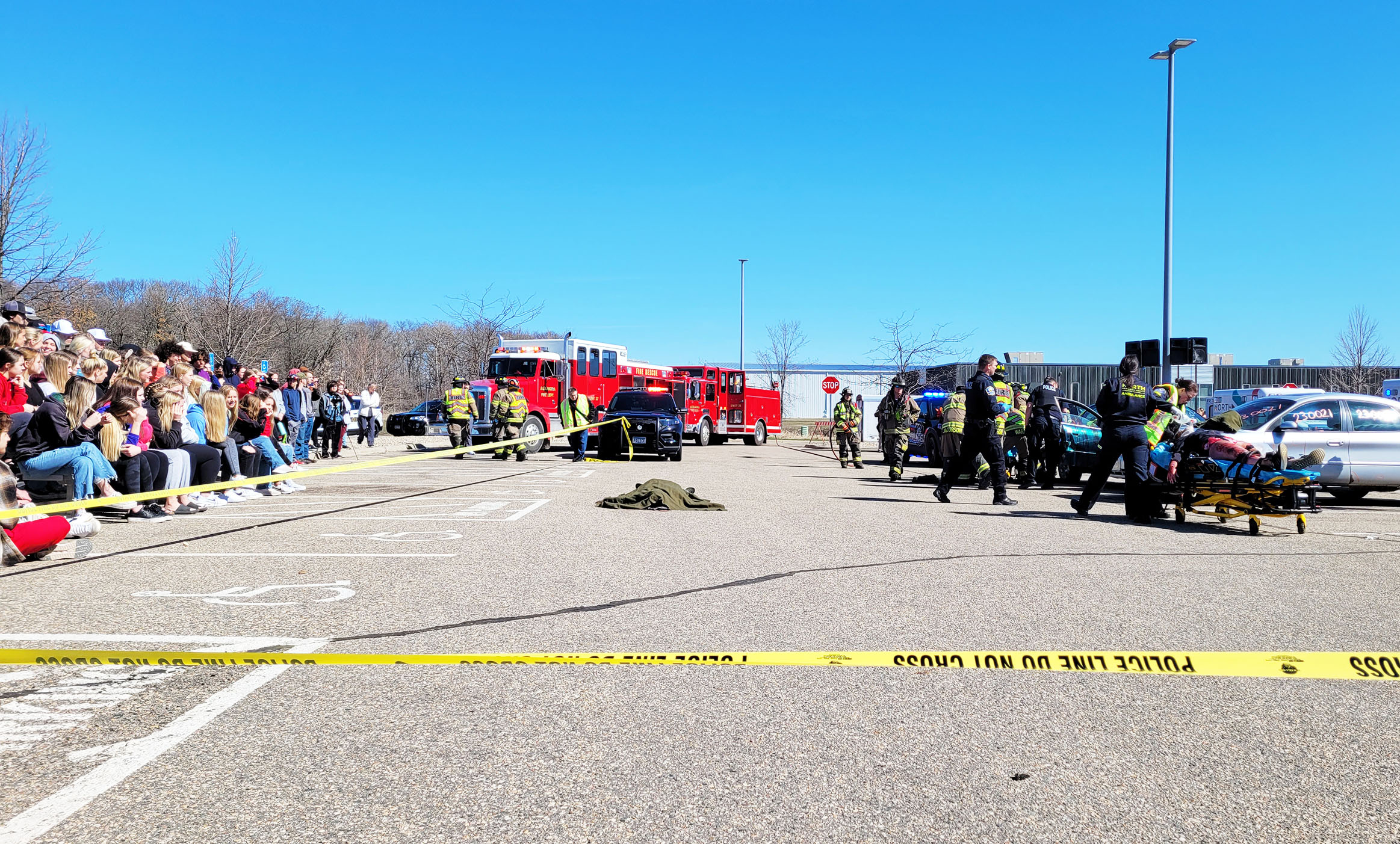 Mock car crash teaches AAHS students the real consequences of distracted driving w/video - Vimarsana News