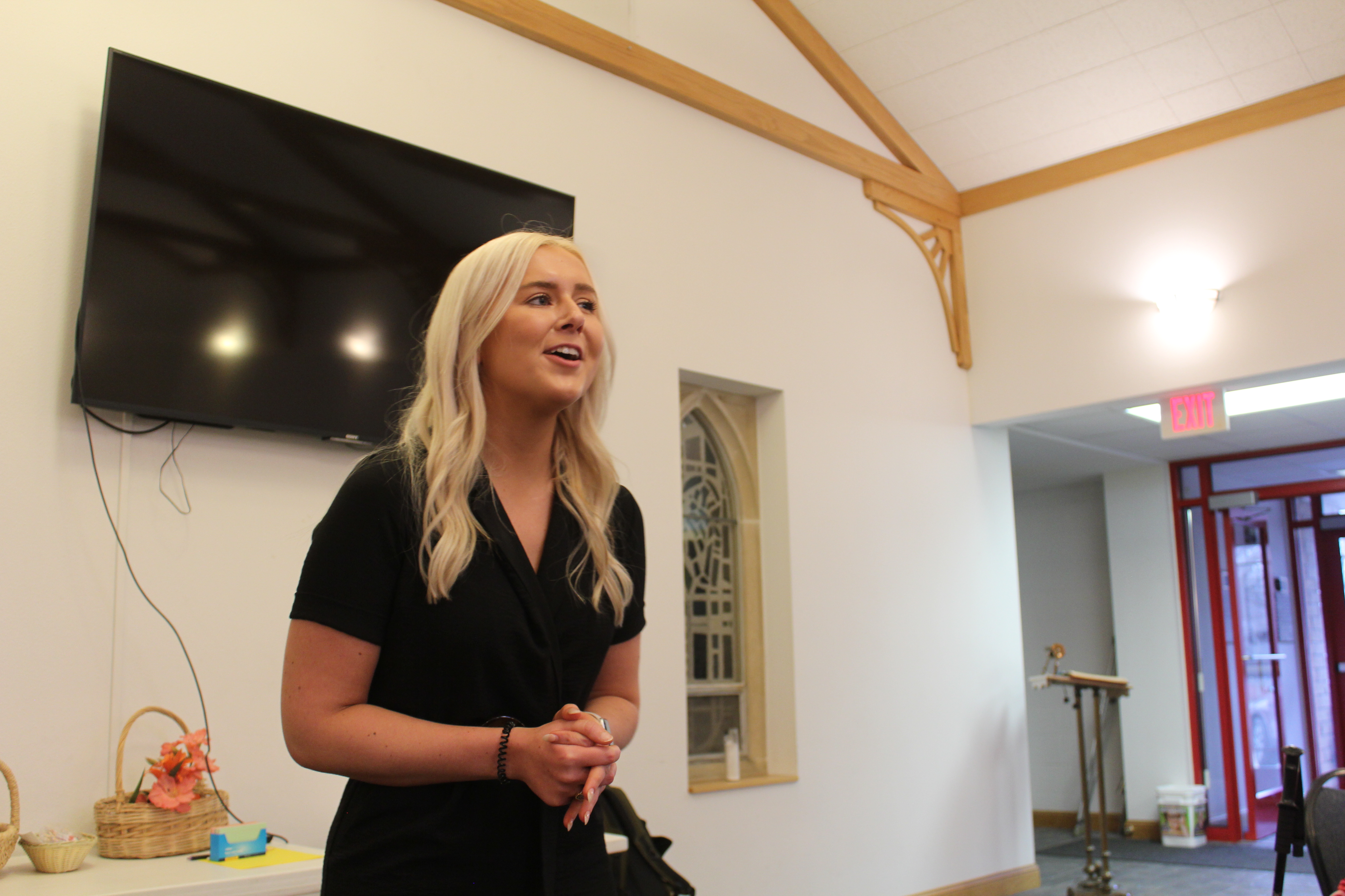 Transplant recipients detail what 'gift of sight' has meant to them during Detroit Lakes presentation - Vimarsana News