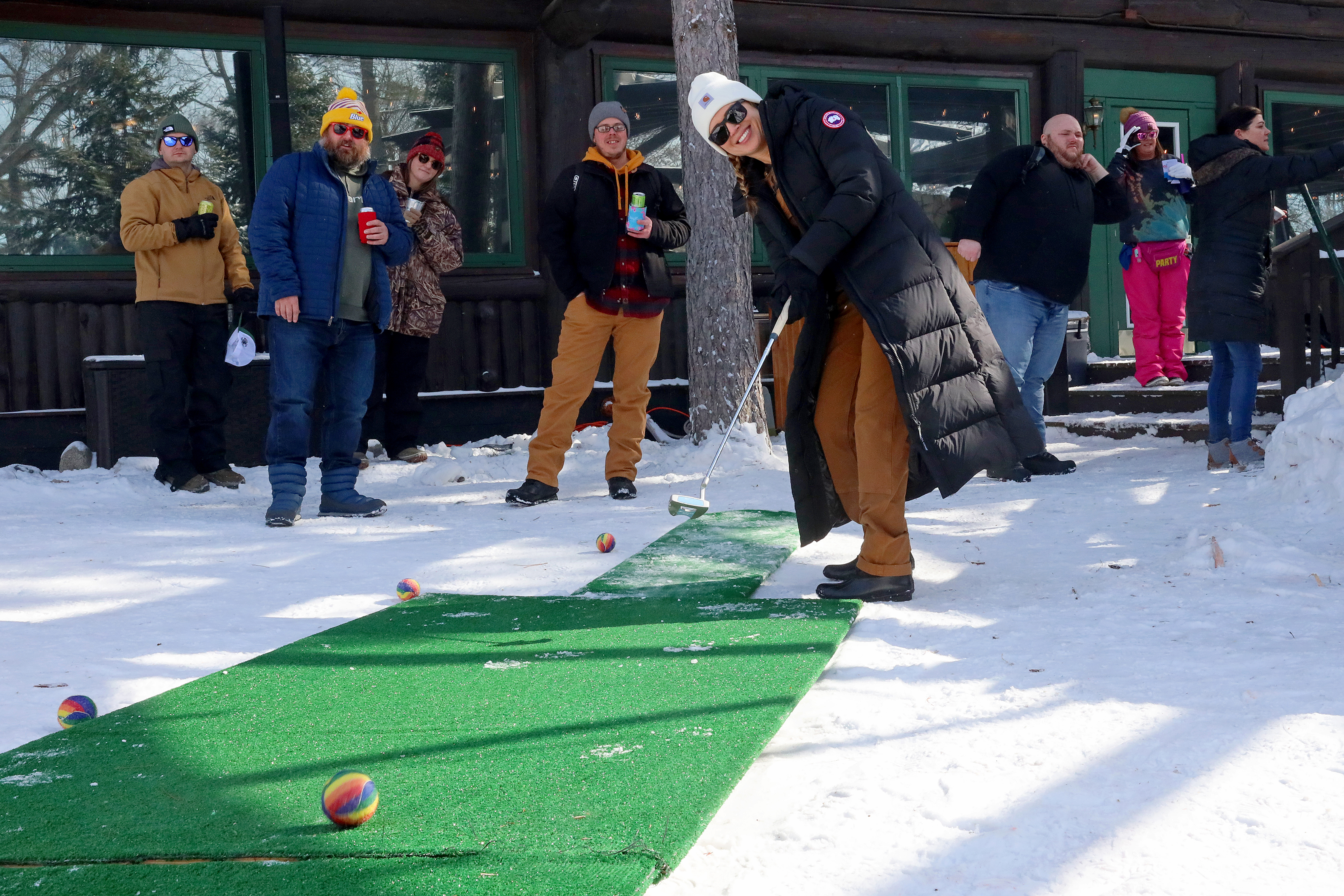 Gull Lake Frozen Fore Winter raises over $60,000 for local charities - Vimarsana News
