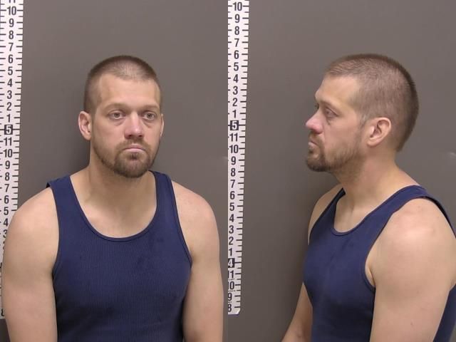 Man arrested after fleeing West Fargo police on Sunday - Vimarsana News