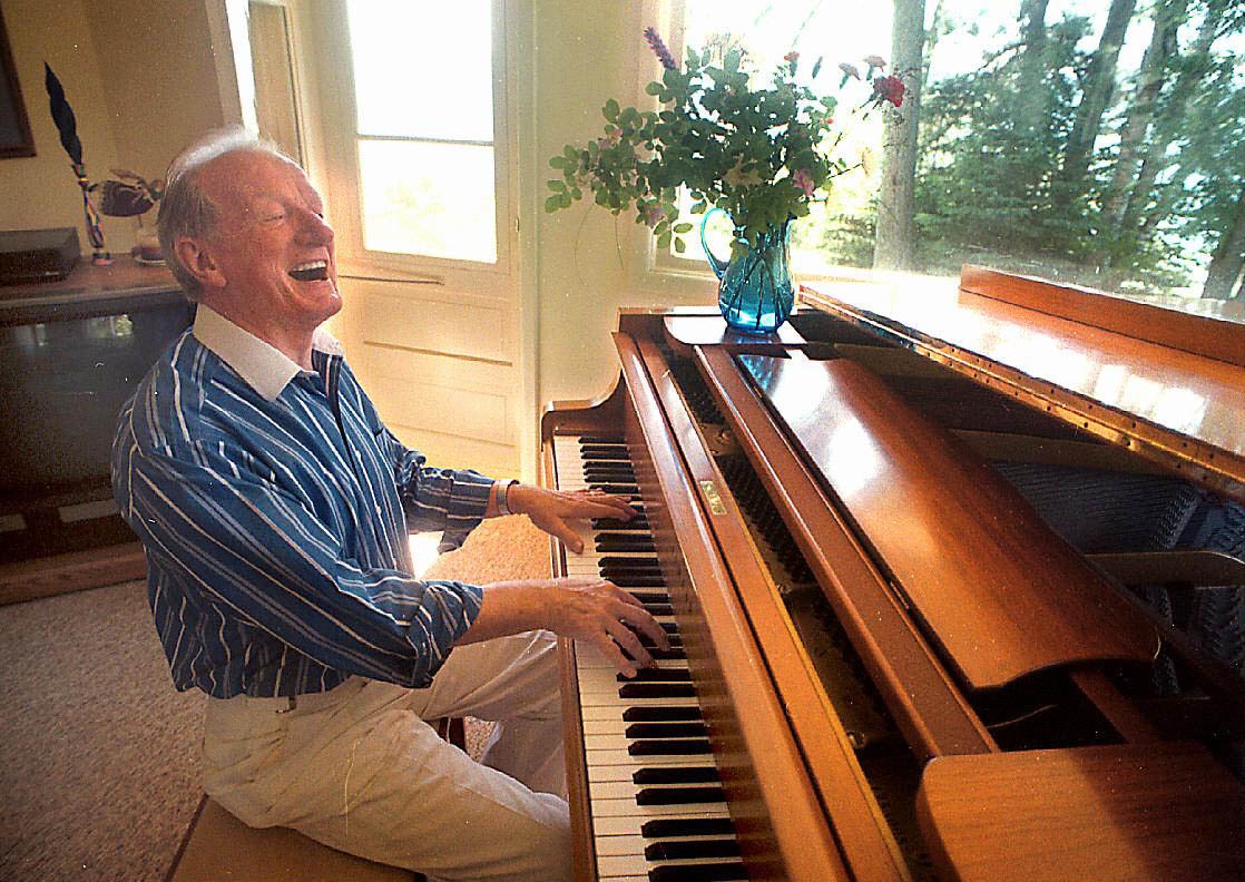 Duluth's Max Morath, ragtime legend and public TV pioneer, dead at 96 - Vimarsana News