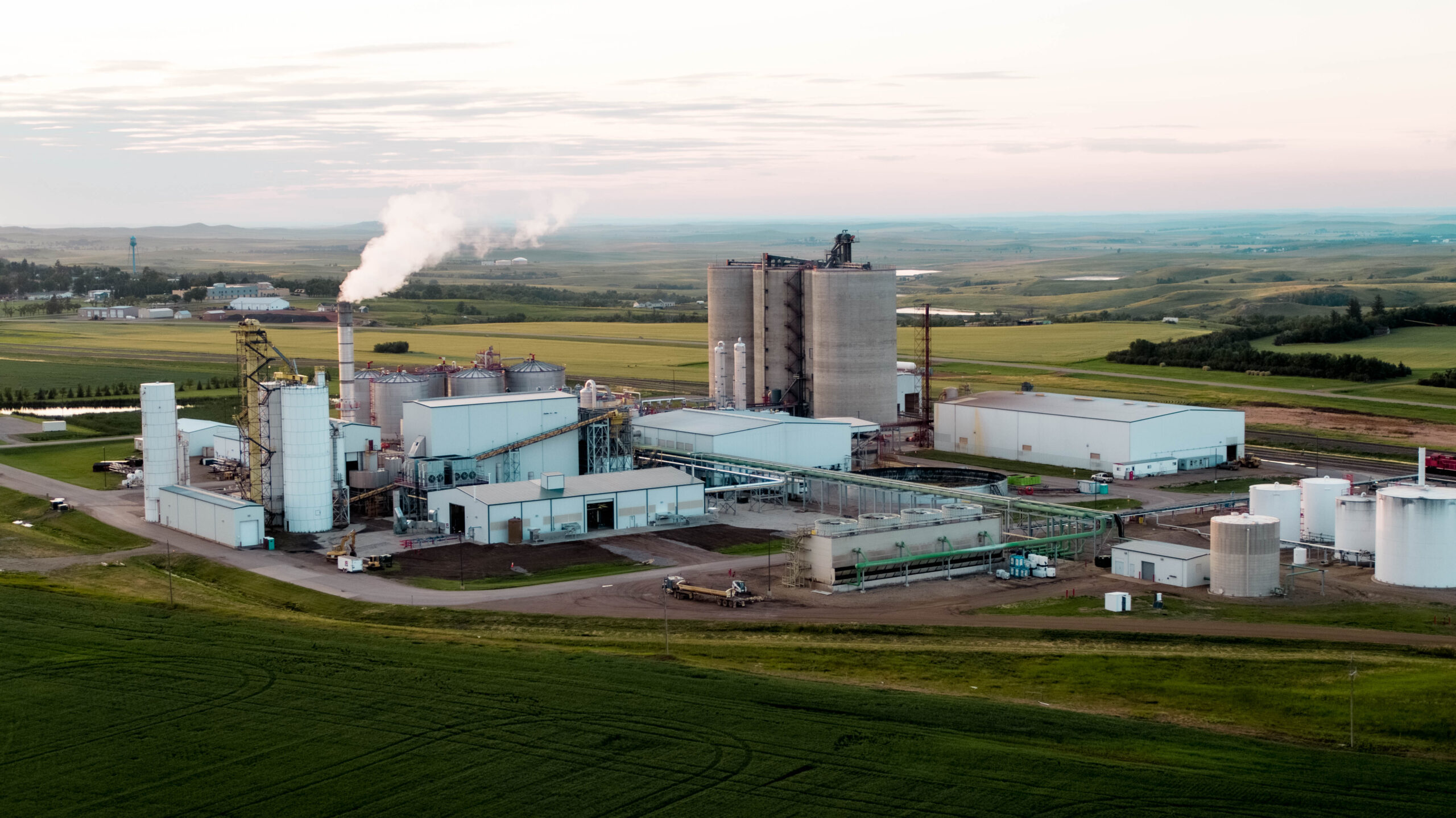 Ethanol plant partnership aims for low-carbon corn - Vimarsana News