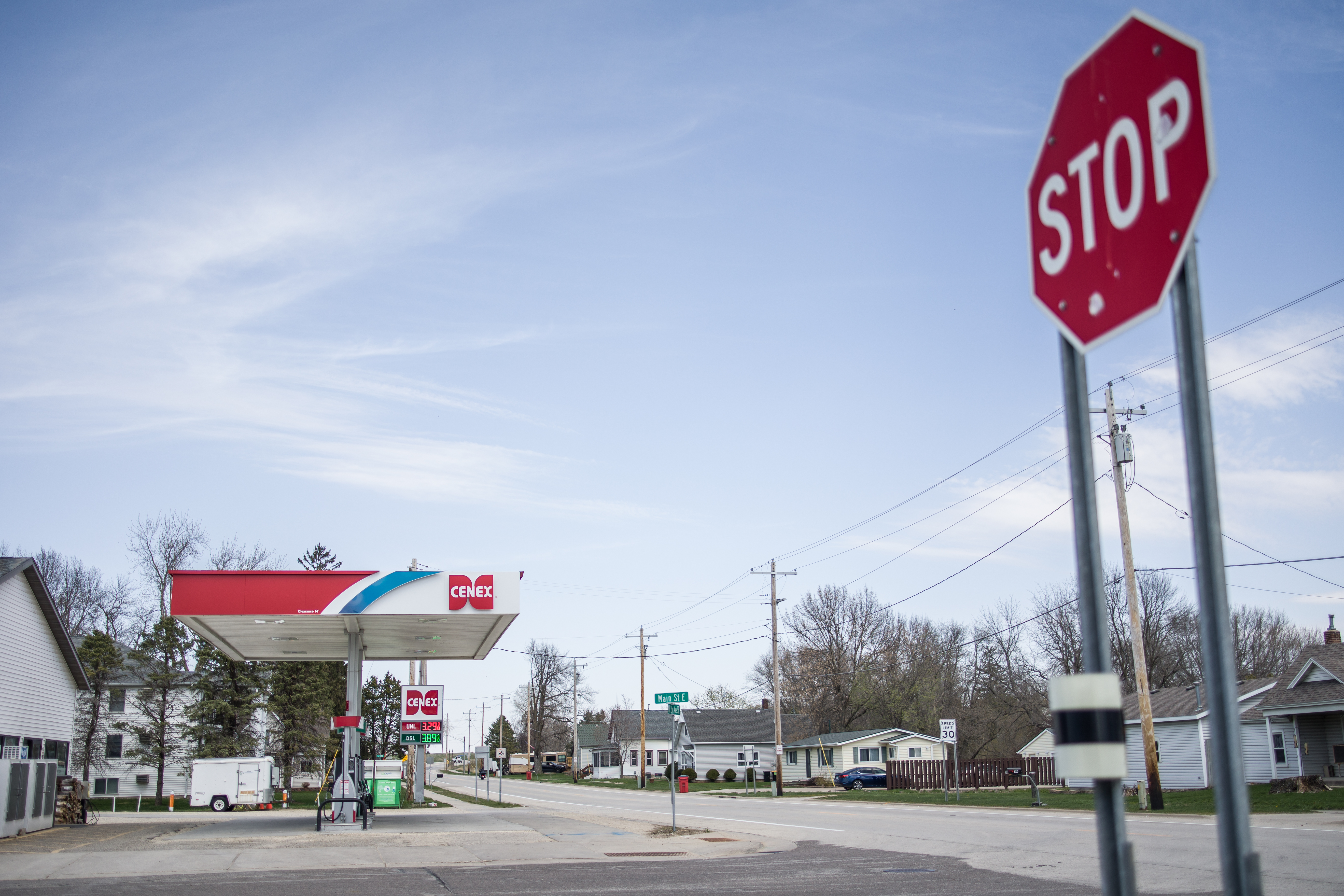 An Elgin gas station leaked 10,000 gallons of gasoline. Now the state is suing the owner - Vimarsana News