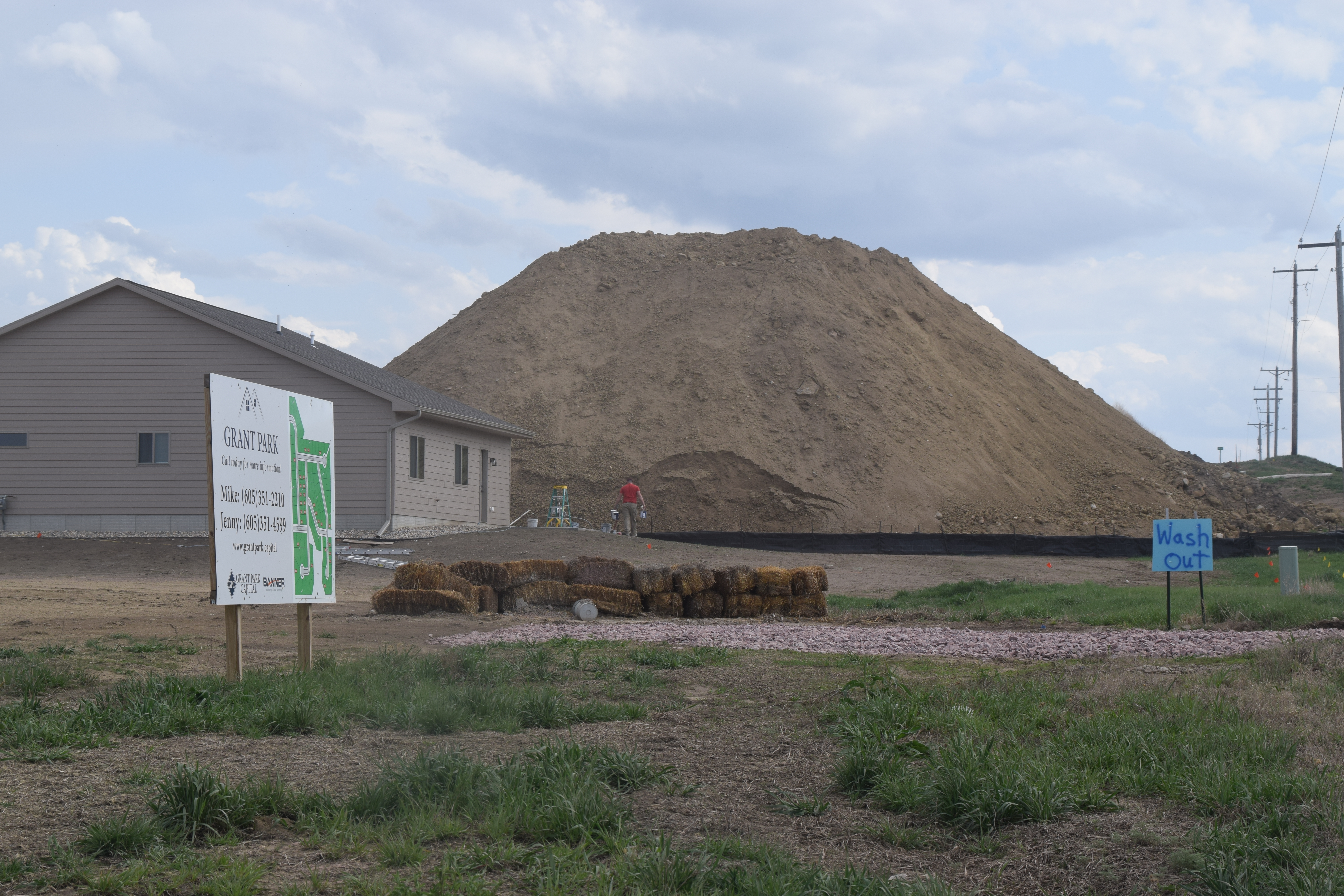 South Dakota environment regulators ding Baltic developer amid rare mayoral recall - Vimarsana News