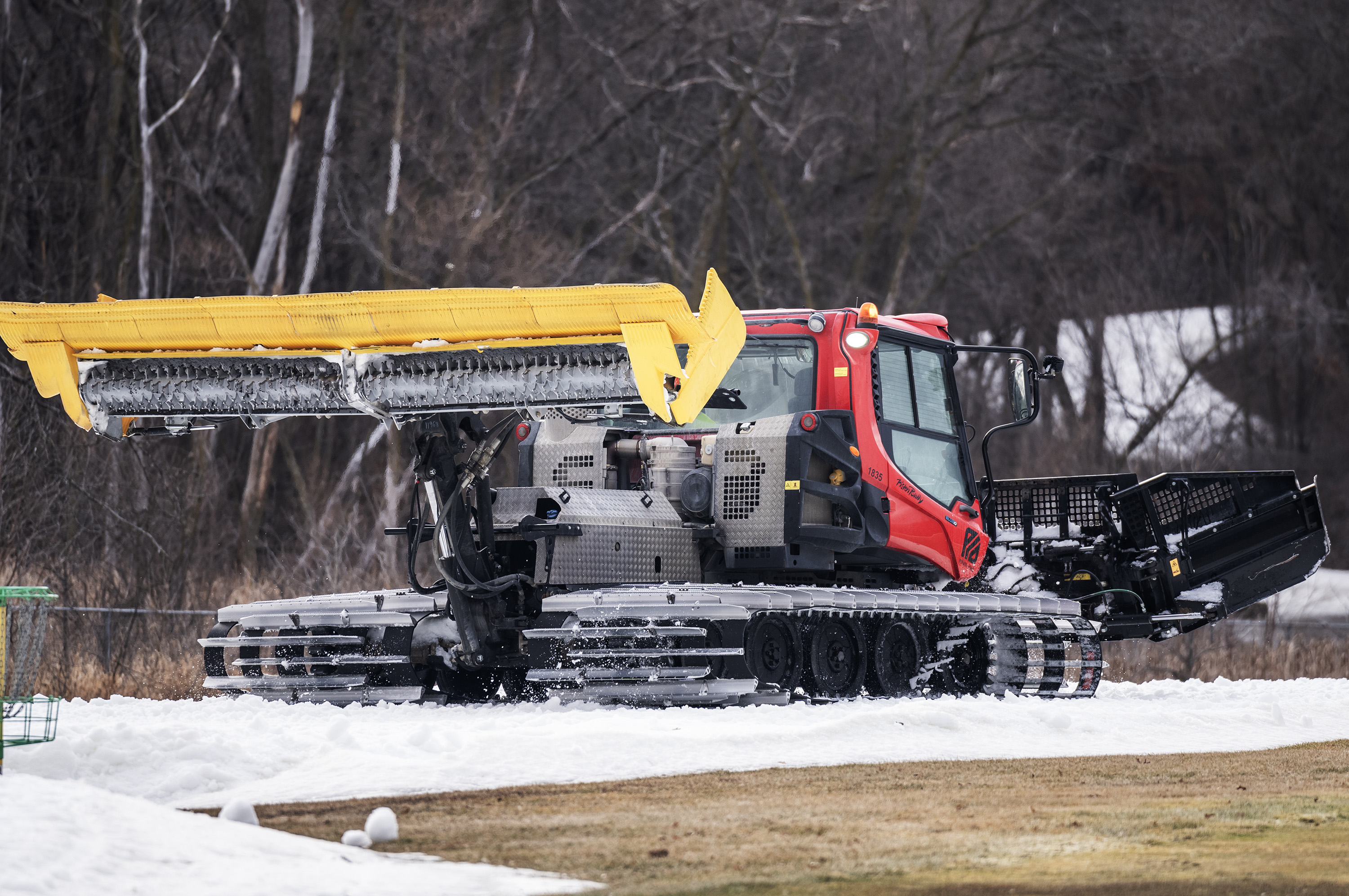 Minnesota snow-dependent businesses now eligible for federal disaster loans after warm winter - Vimarsana News