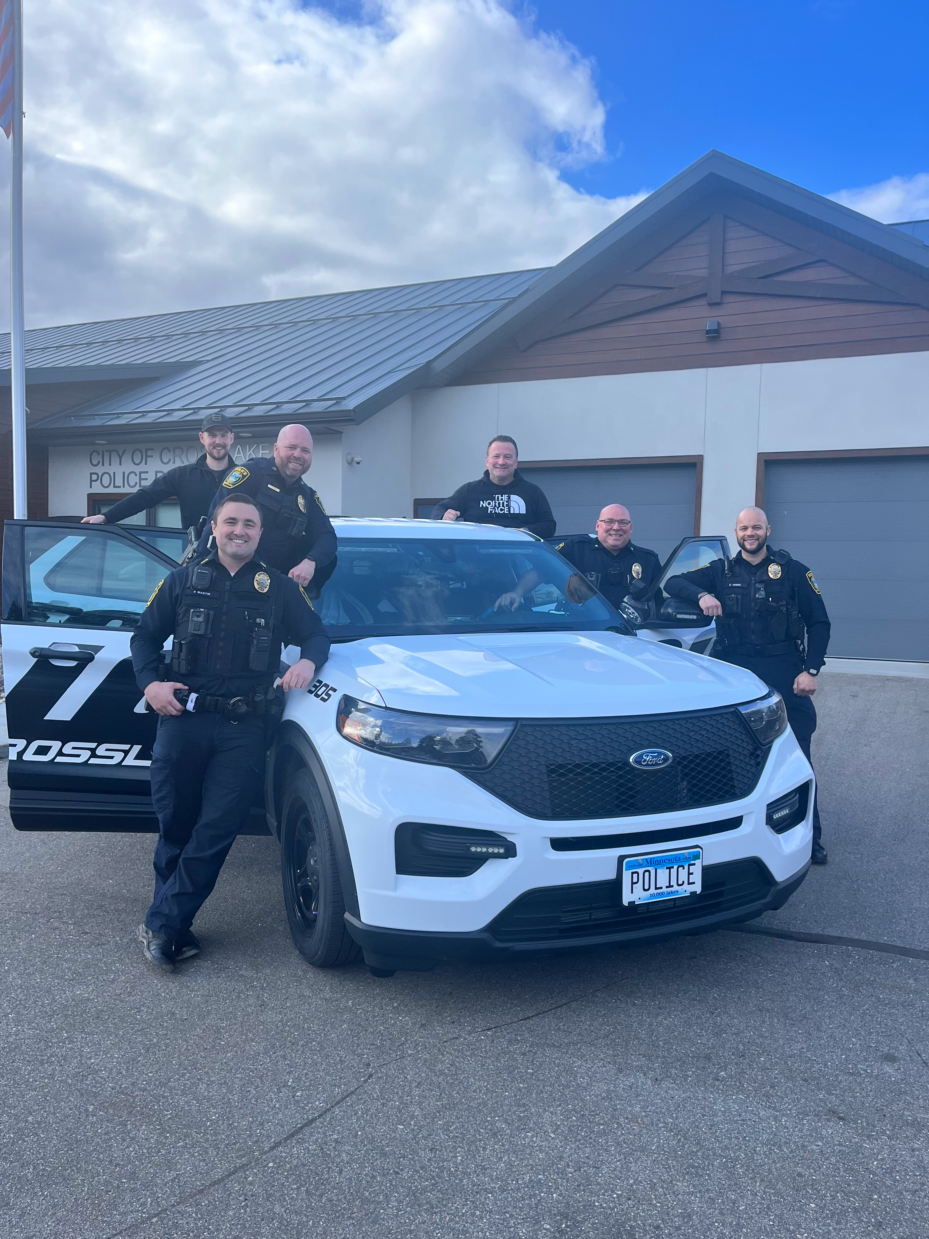 Crosslake police chief to retire after 30-year career - Vimarsana News