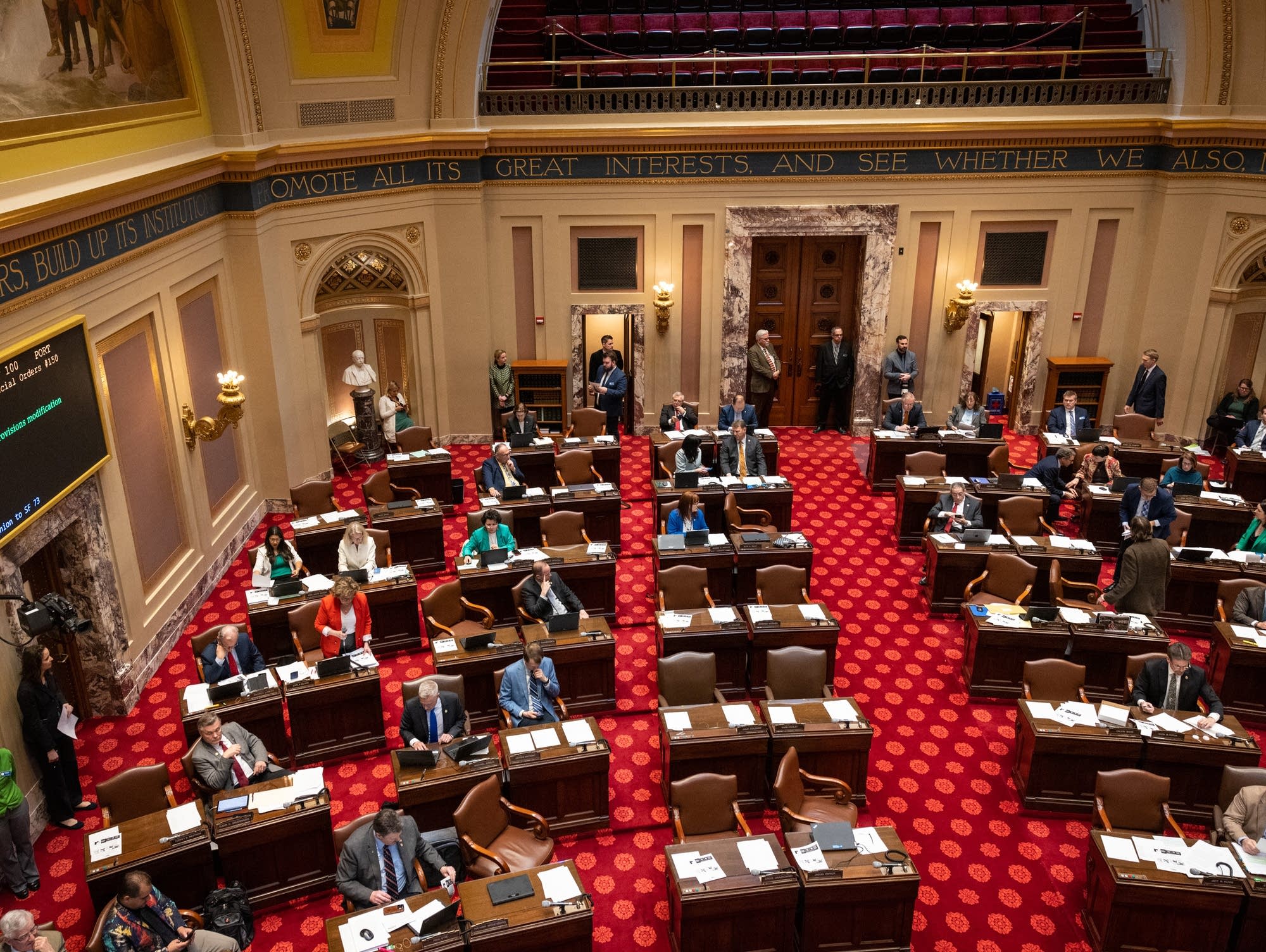 Minnesota Legislature enters final day after taxing weekend - Vimarsana News
