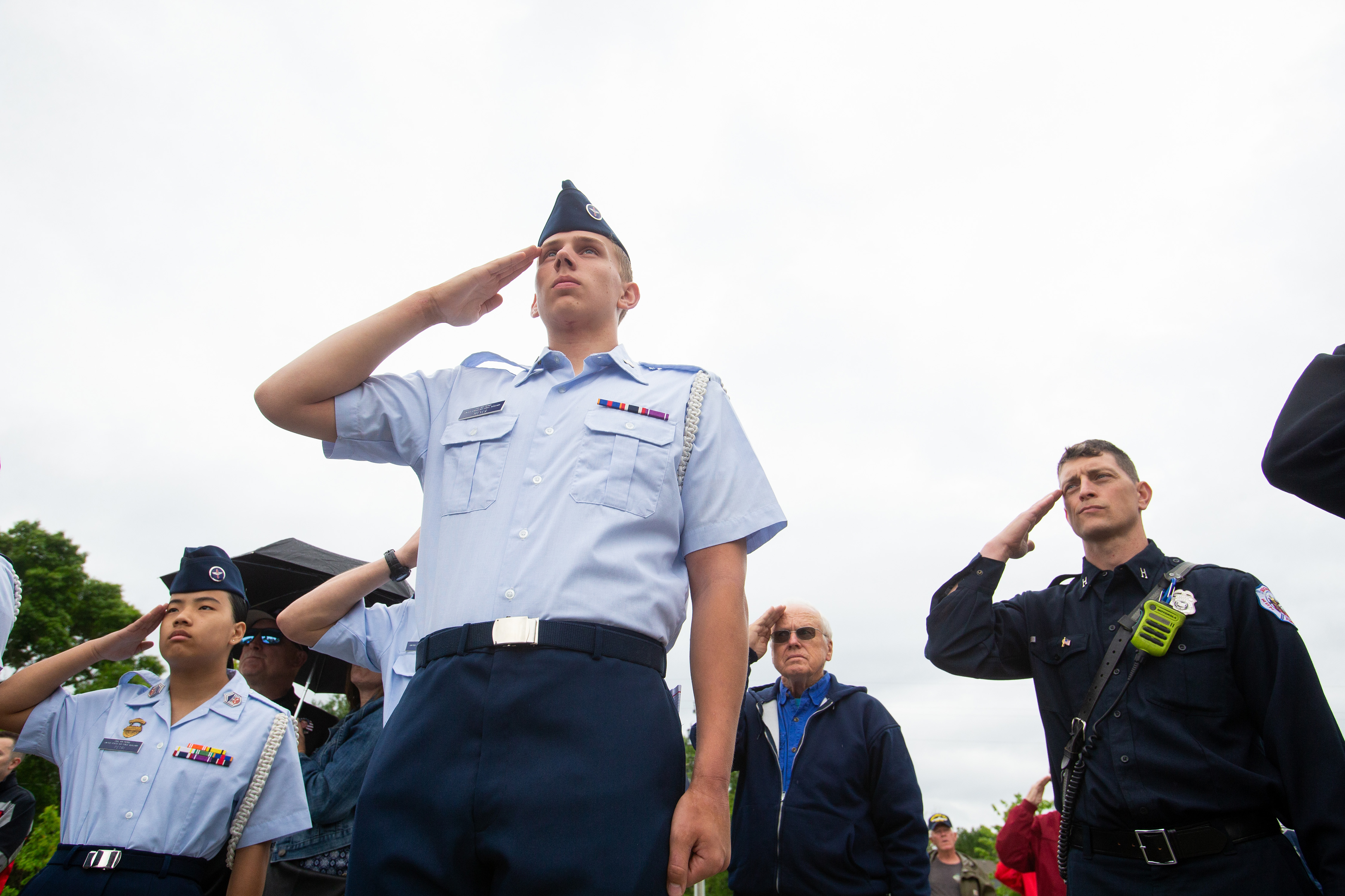 Veterans memorial honored as 'special place' in salute to service - Vimarsana News
