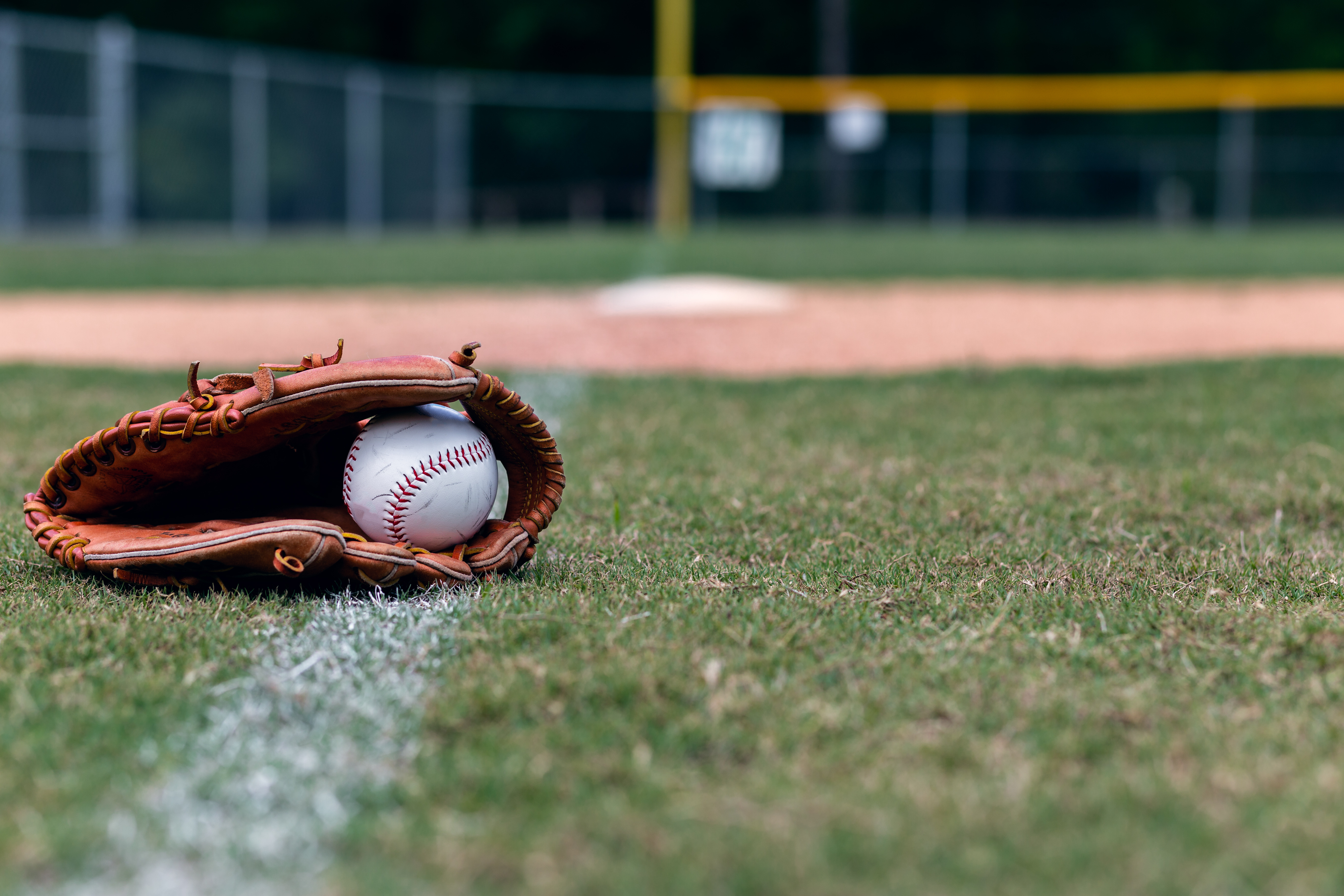 Perham Buzz crush Redbirds 12-4 - Vimarsana News