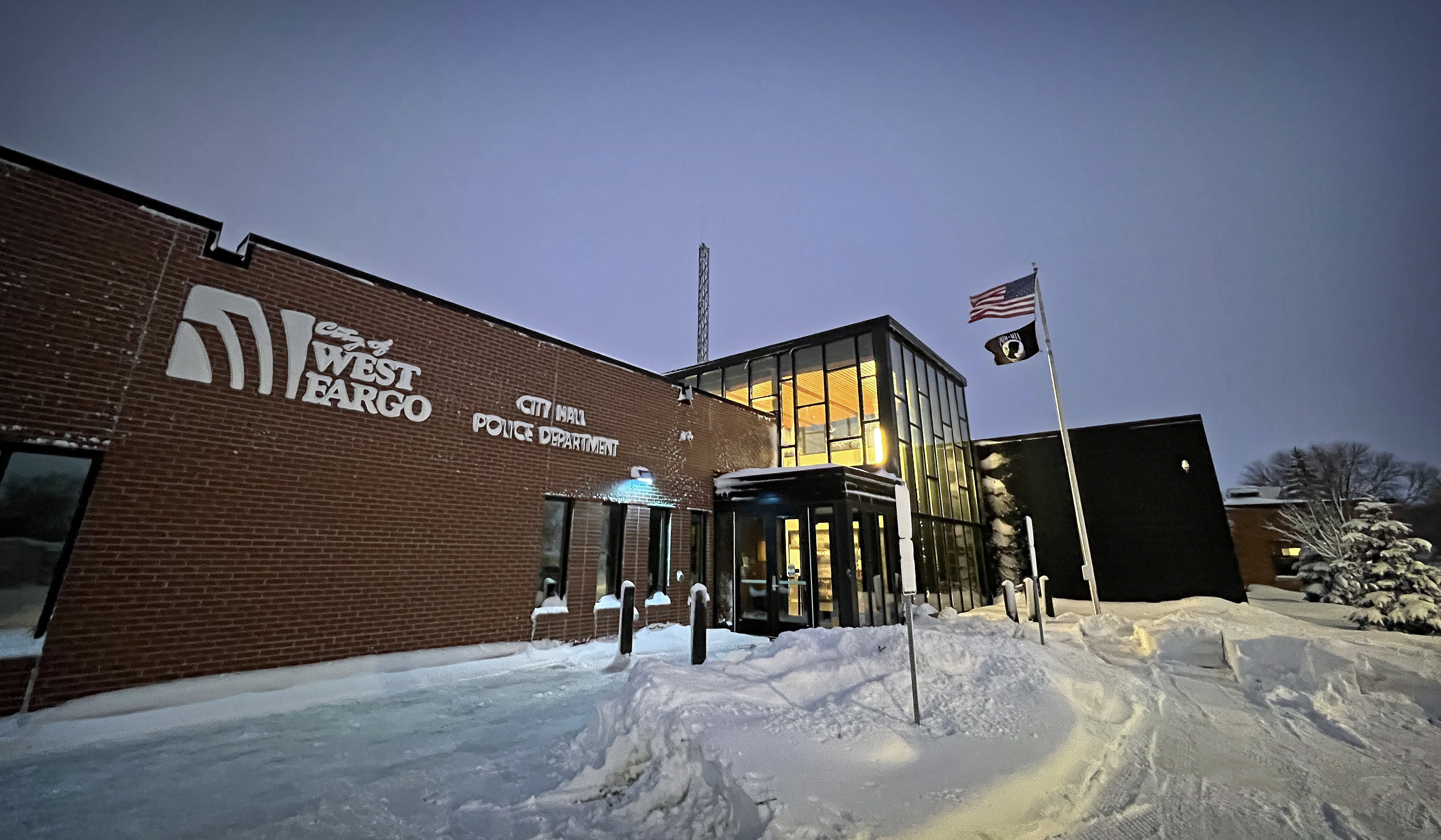 5 things to know today: Frisk departure, MSUM president, Spectator conduct, Computer class, Humanities Medal - Vimarsana News