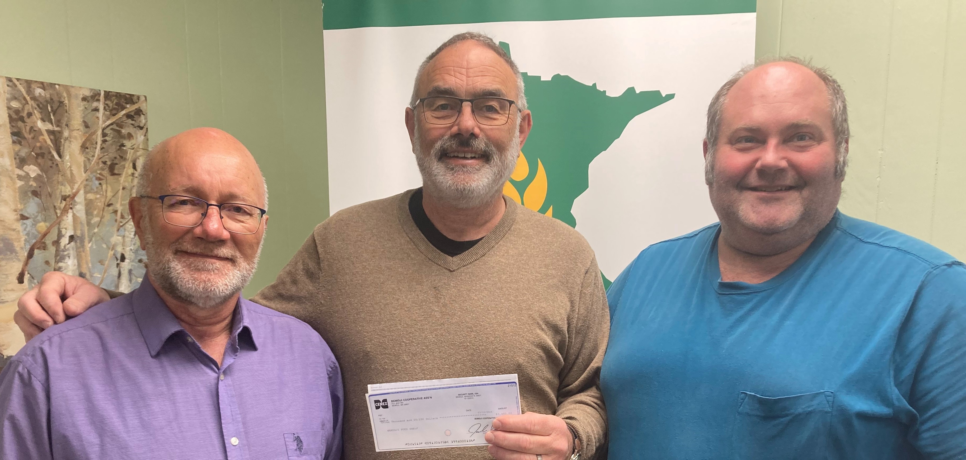 Bemidji Co-op donates $3,000 to Bemidji Community Food Shelf - Vimarsana News