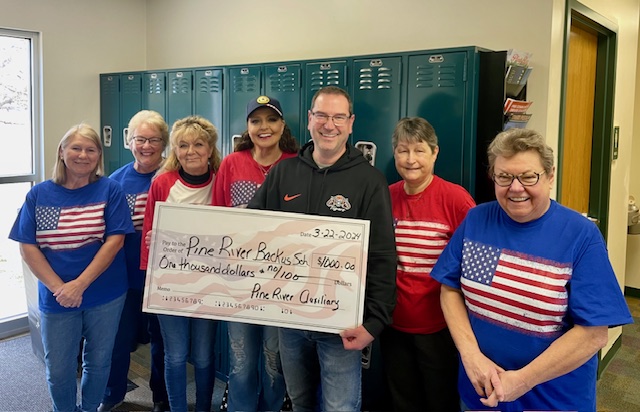 Pine River American Legion Auxiliary donates $1,000 to school recreation program - Vimarsana News