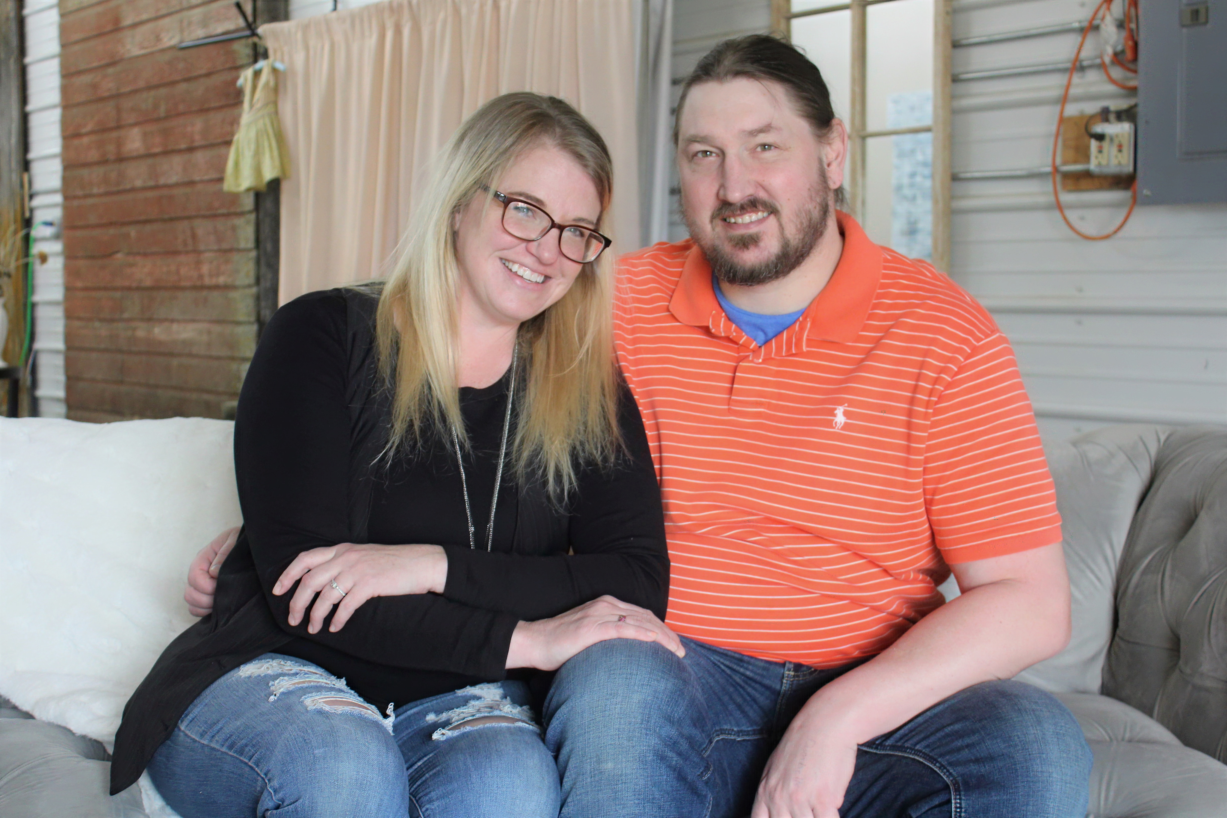 Family finds success in rural photography business; new Richville studio opens - Vimarsana News