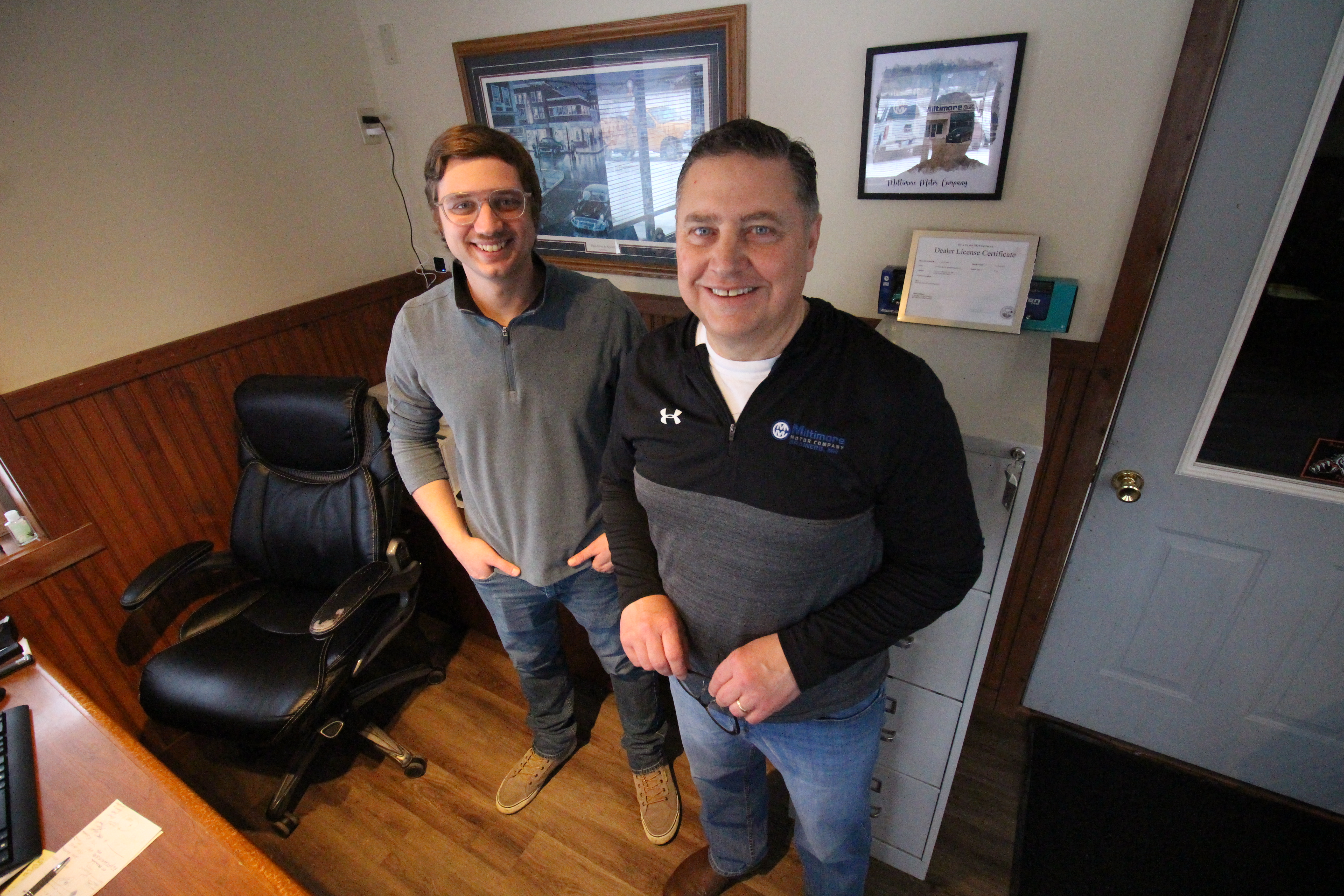 Father-son team sells cars in Pine River - Vimarsana News