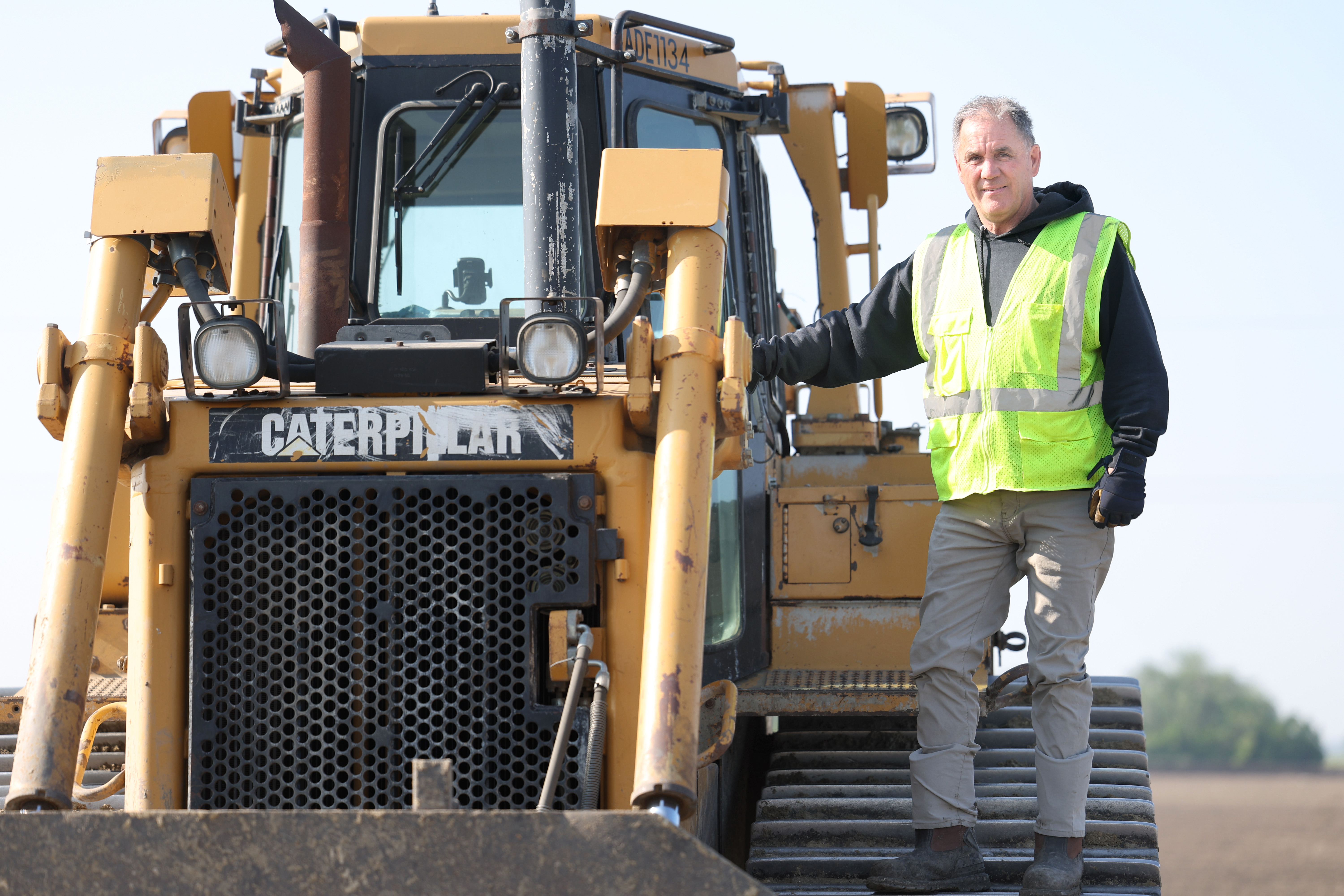 East Grand Forks construction worker Roger Smith has 'stood the test of time' - Vimarsana News