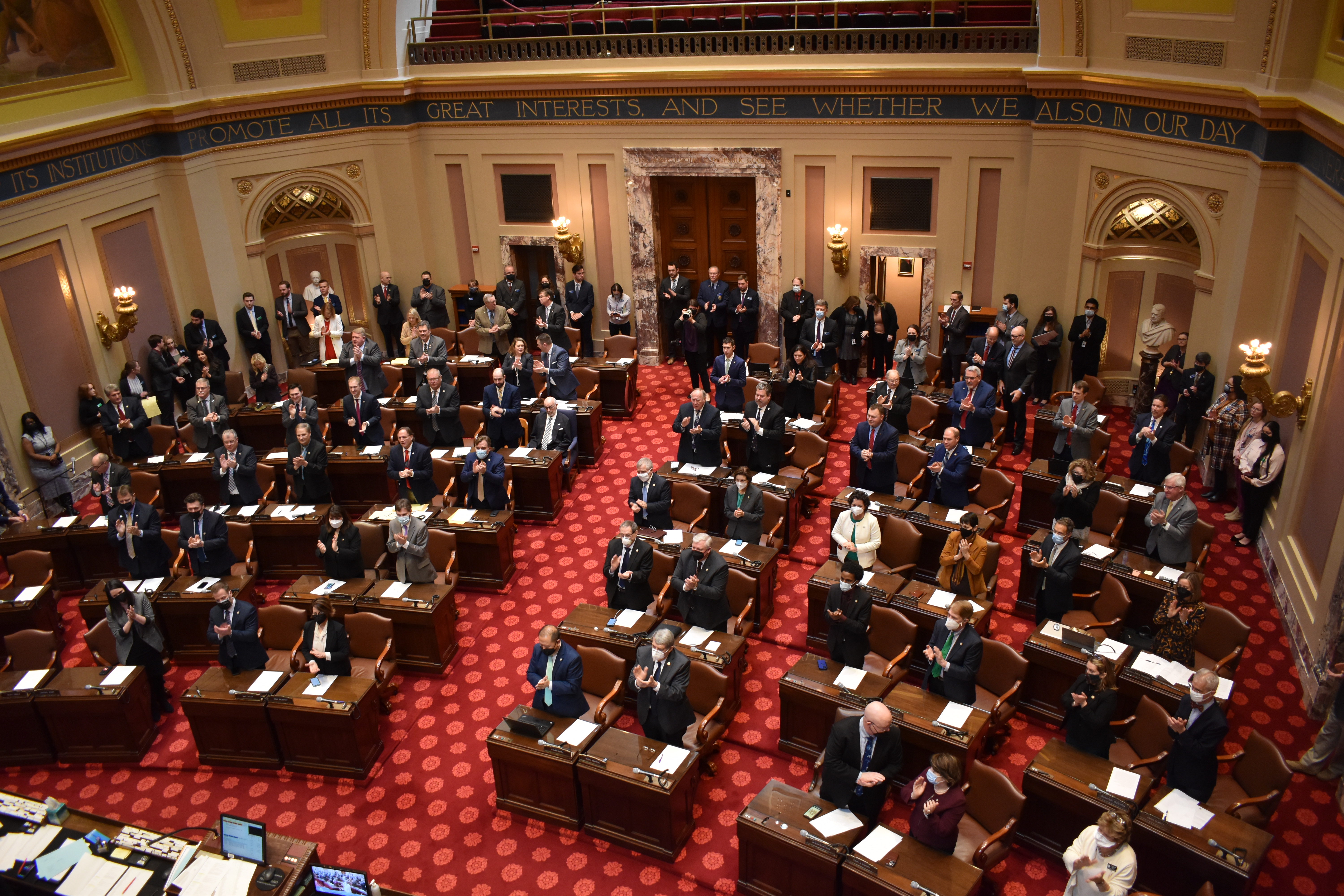 'Sick and safe time' requirement closer to becoming Minnesota law - Vimarsana News