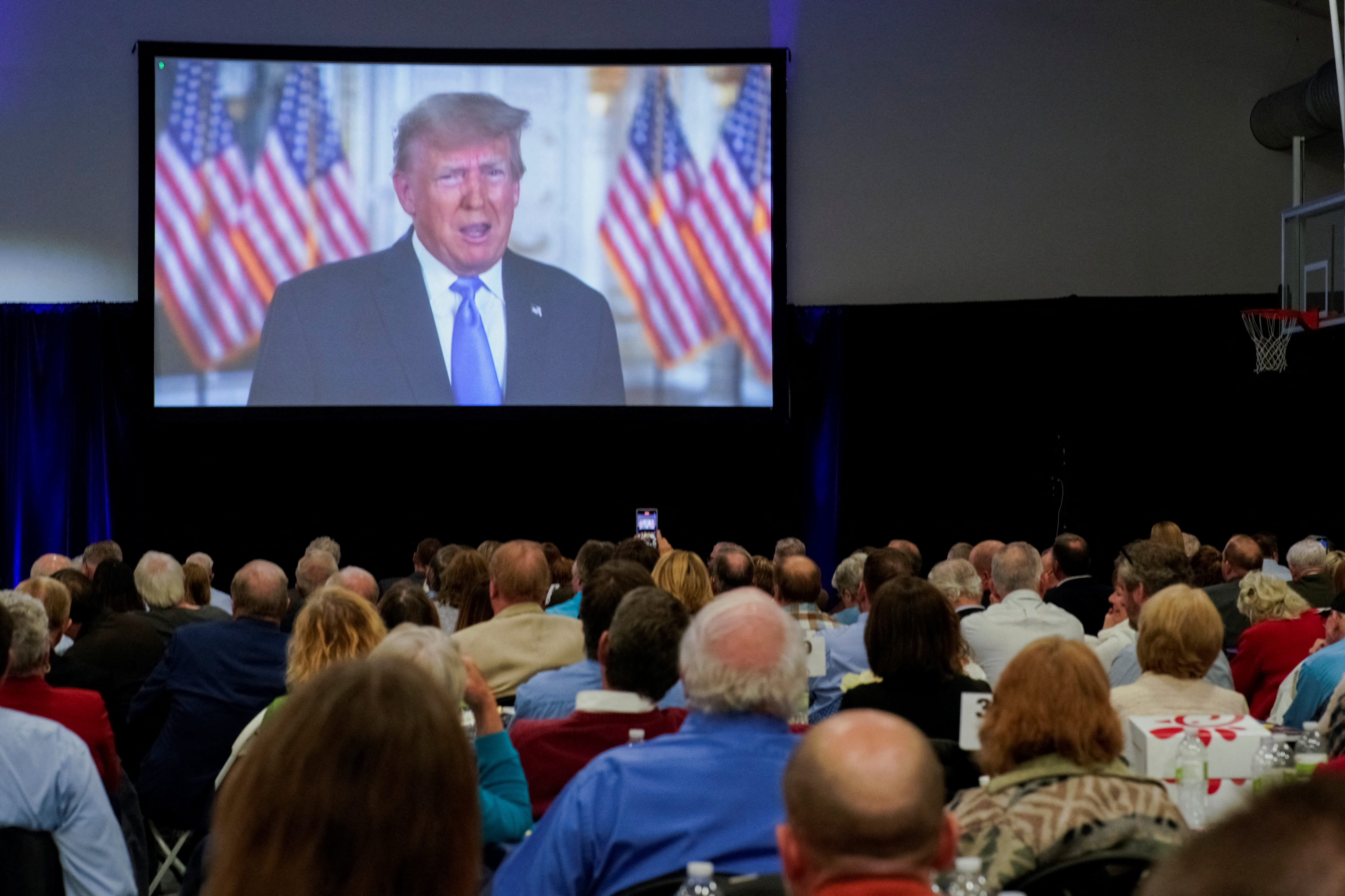 Cal Thomas: Trump promises to protect Christians from persecution - Vimarsana News