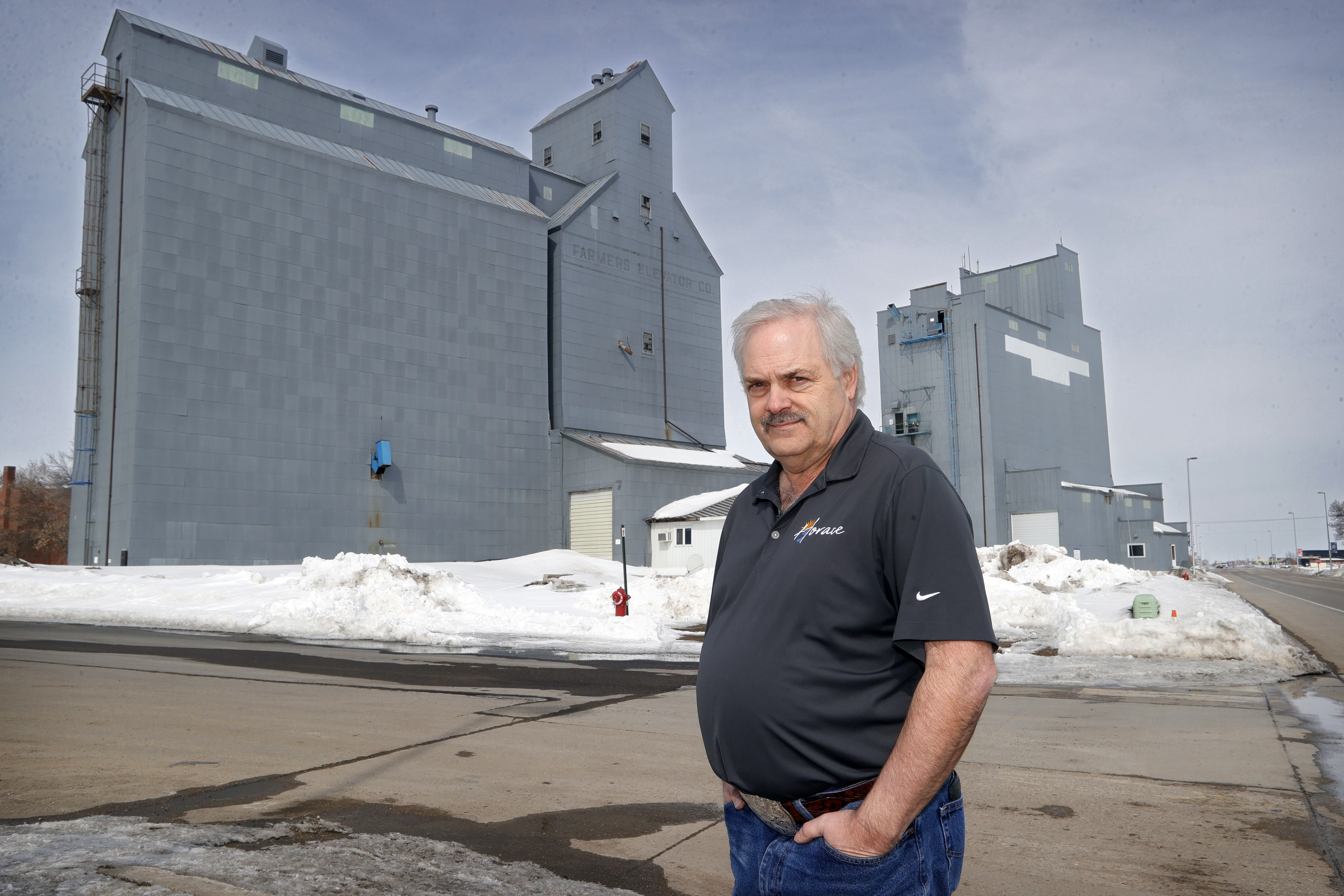 How the diversion project saved money by buying grain elevators and a rail spur in Horace it doesn't need - Vimarsana News
