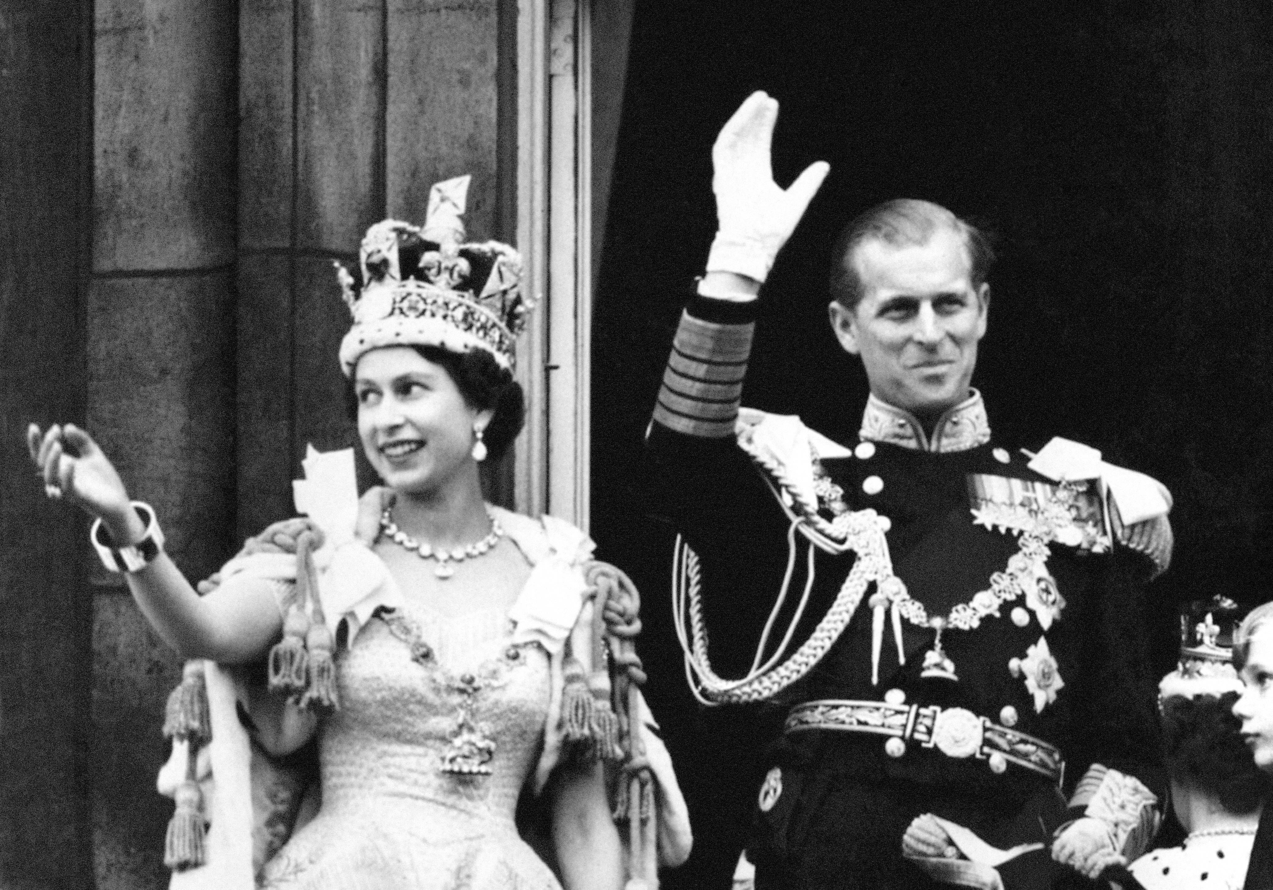 Looking back at when television brought the 1953 coronation to Fargo-Moorhead homes - Vimarsana News