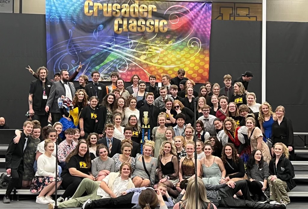 Friend de Coup returns from Bishop Heelan Crusader Classic as grand champions - Vimarsana News