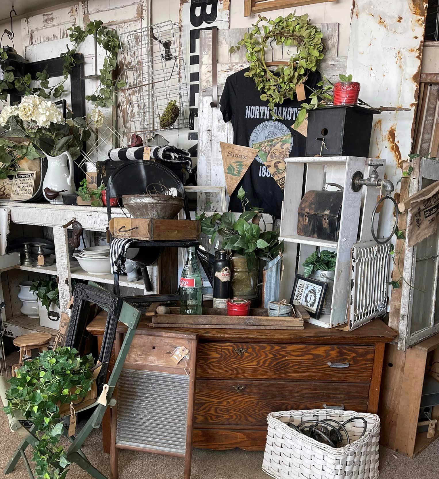 Small businesses invite all to 'Shop Across the Prairie' in rural towns - Grand Forks Herald | Grand Forks, East Grand Forks news, weather & sports - Vimarsana News
