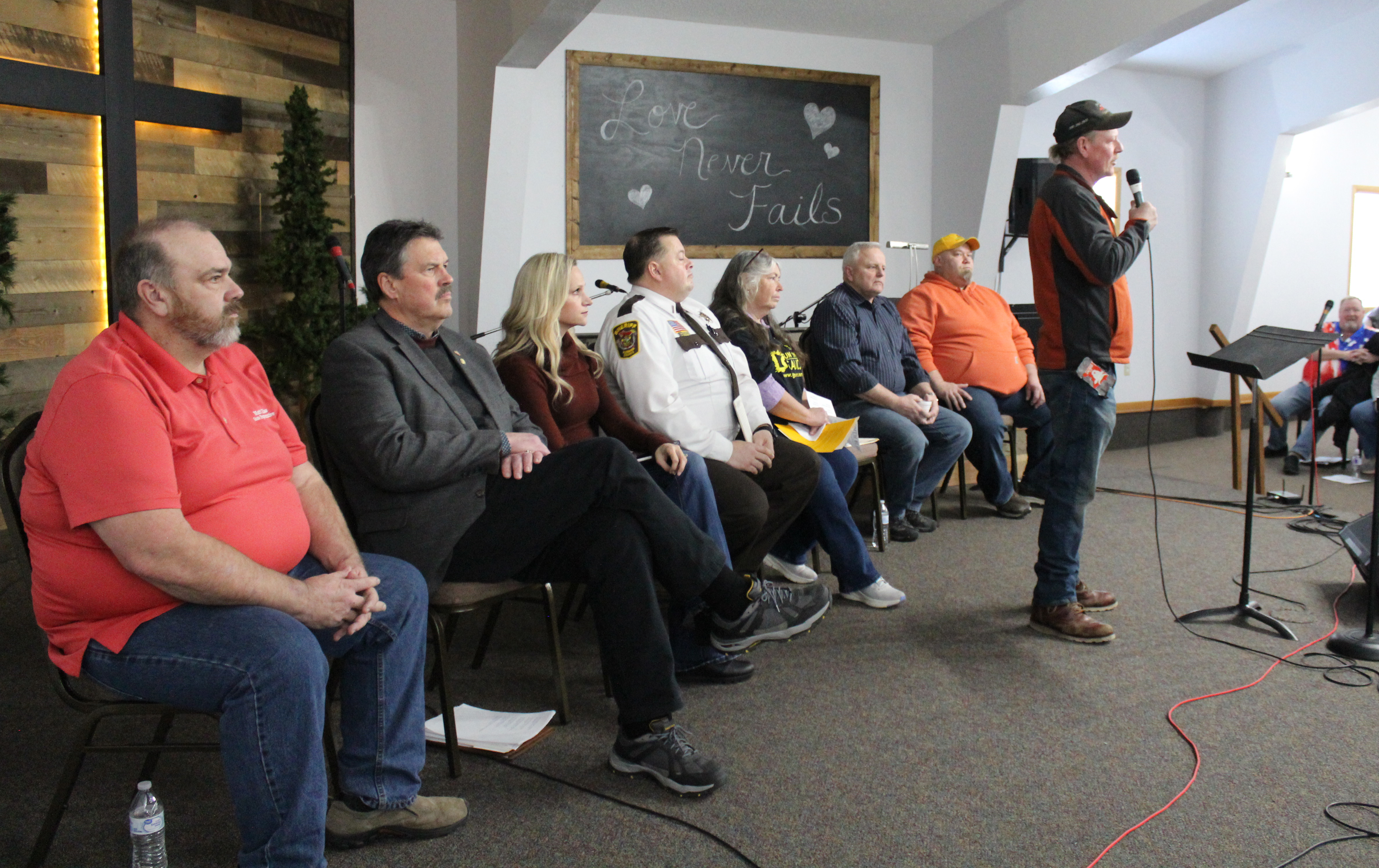 Town hall speakers warn of gun bills' dire effects - Park Rapids Enterprise | News, weather, sports from Park Rapids Minnesota - Vimarsana News