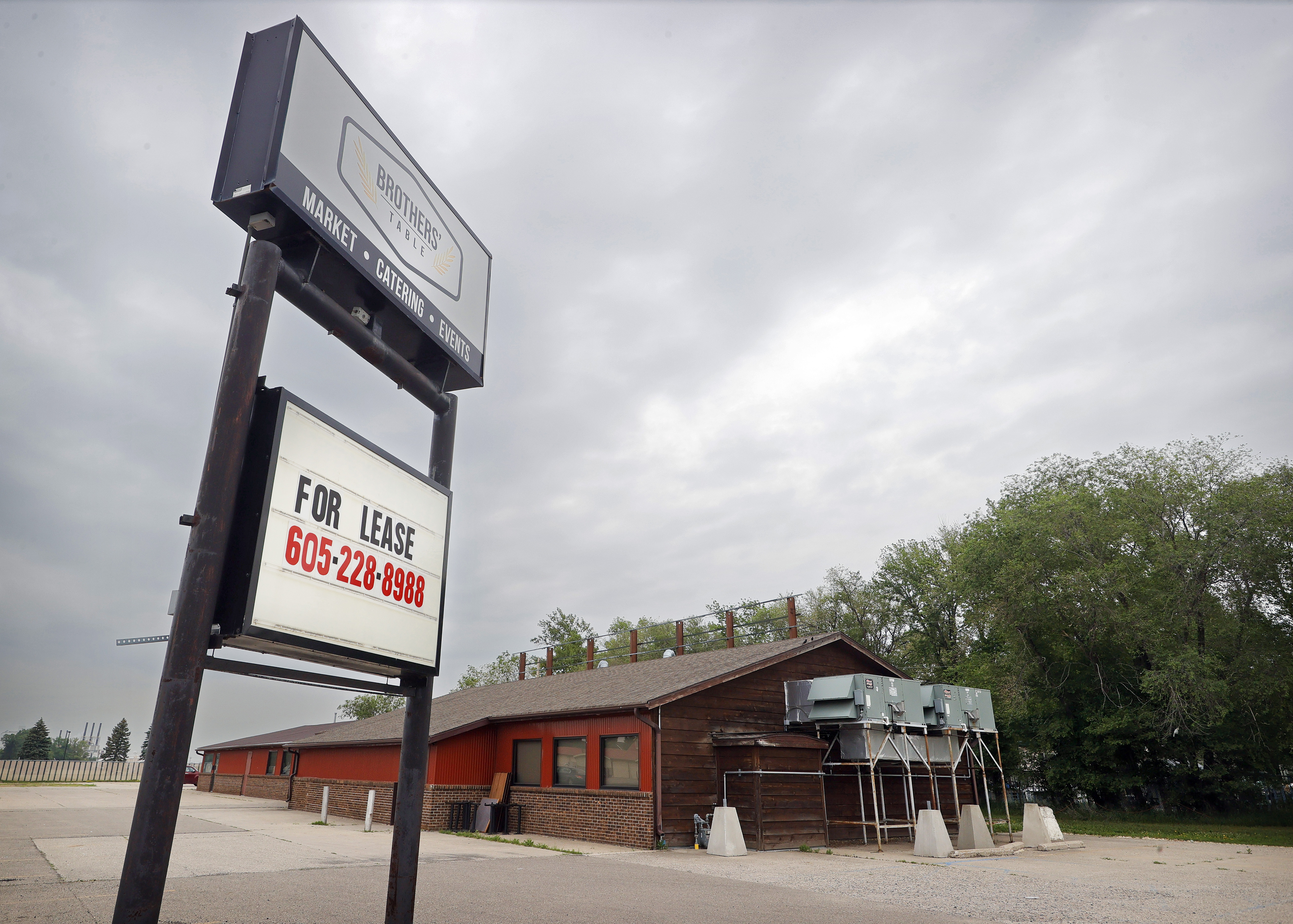 North Moorhead nightclub seeks liquor license for Dilworth location - Vimarsana News