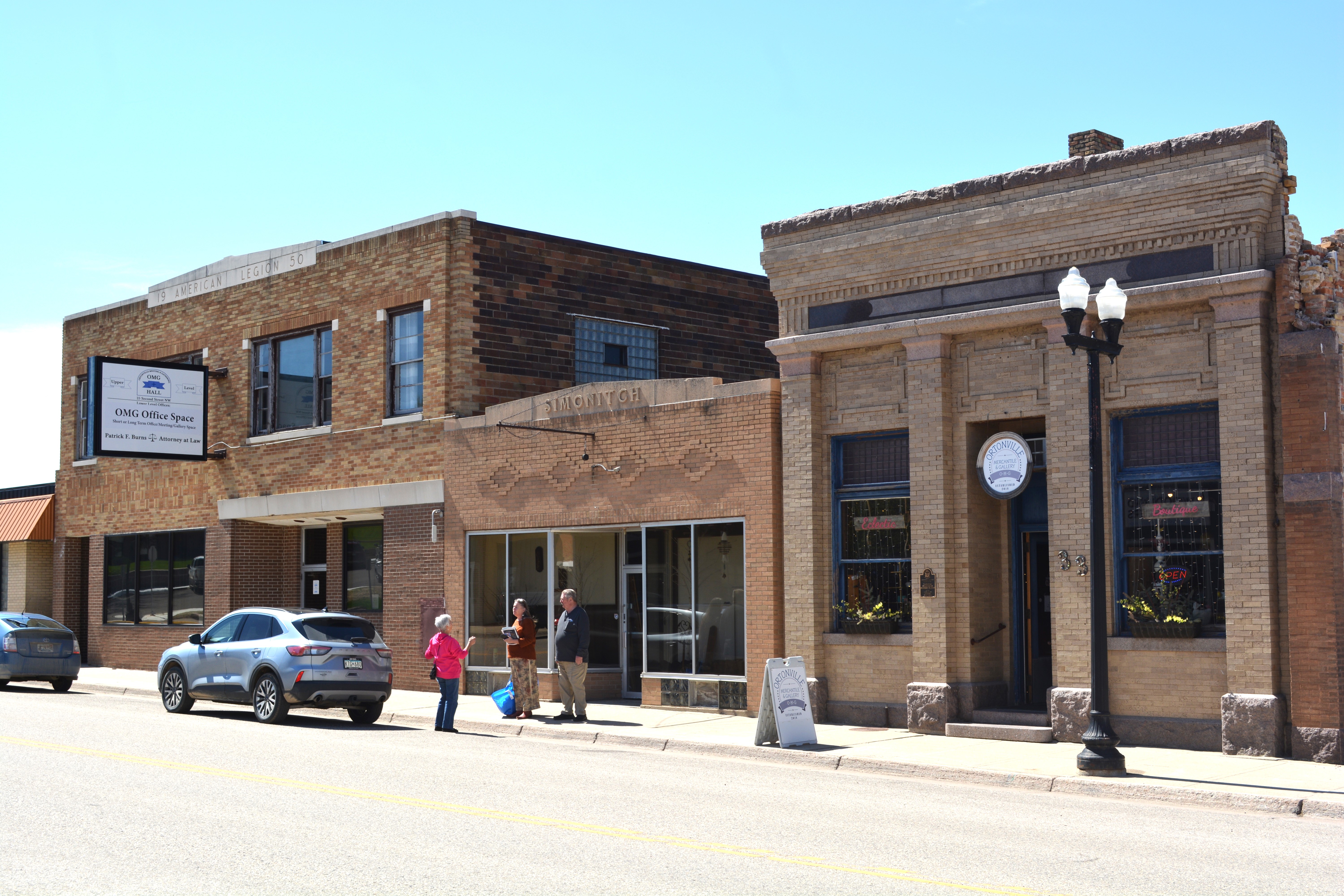 Ortonville Mercantile and Gallery and its owners keep part of city's history alive - Vimarsana News