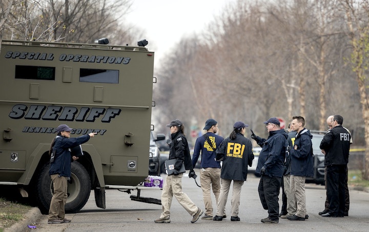 Man shot dead in Minneapolis during standoff with FBI - Vimarsana News