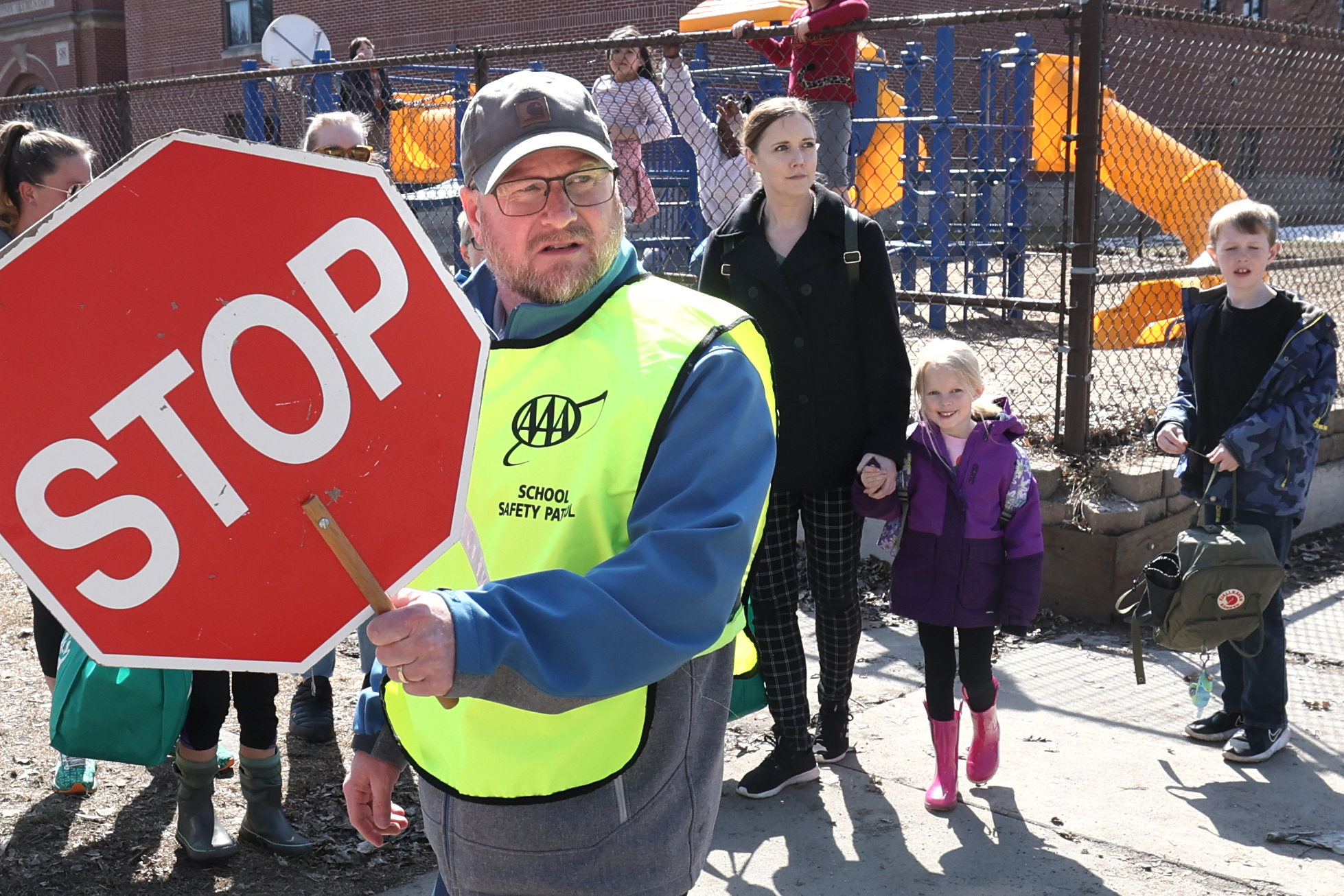 For those near Phoenix Elementary, school safety study is a must to address traffic issues - Vimarsana News