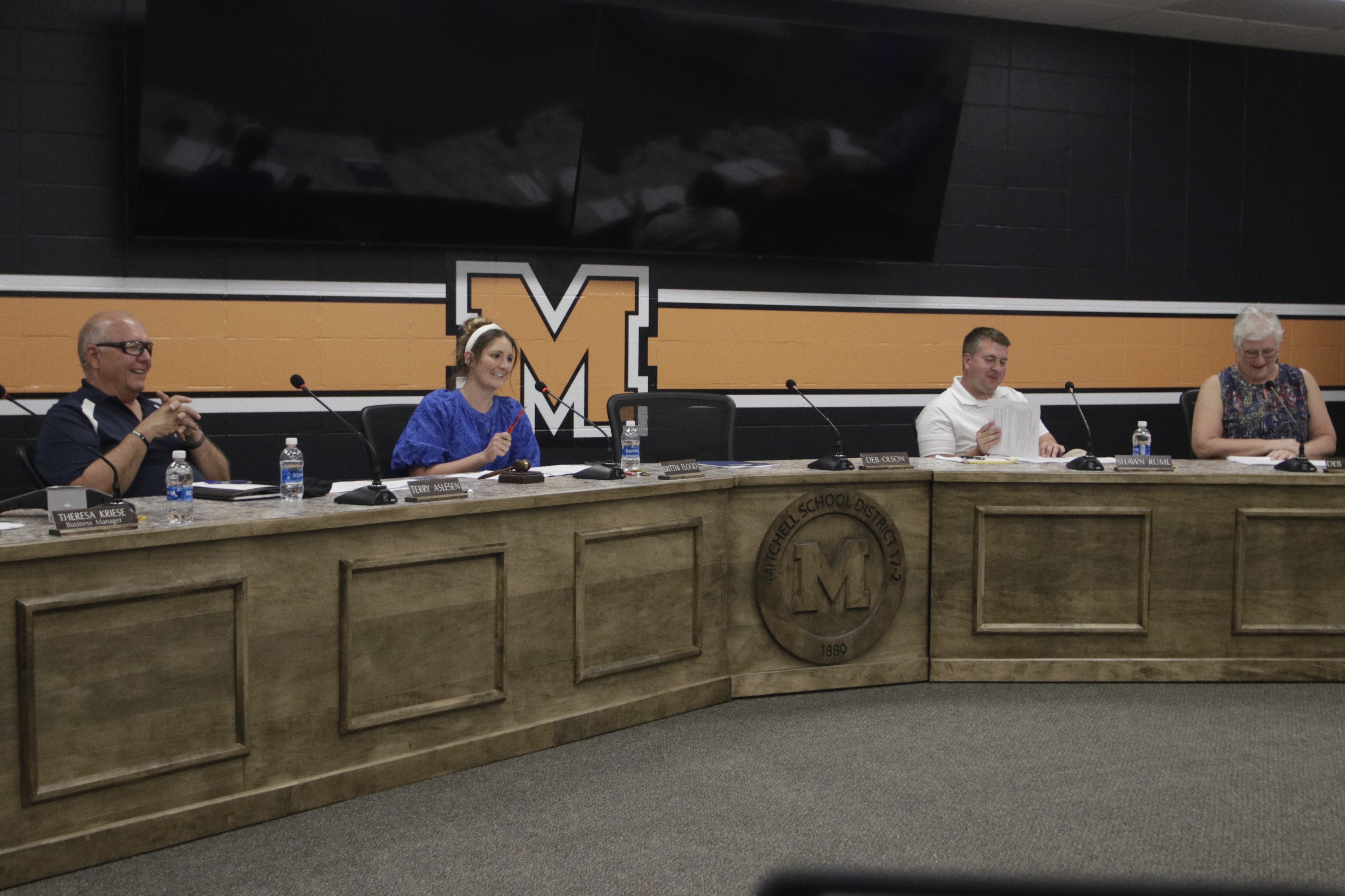 Mitchell Board of Education approves new Kernel Club coordinator position - Vimarsana News