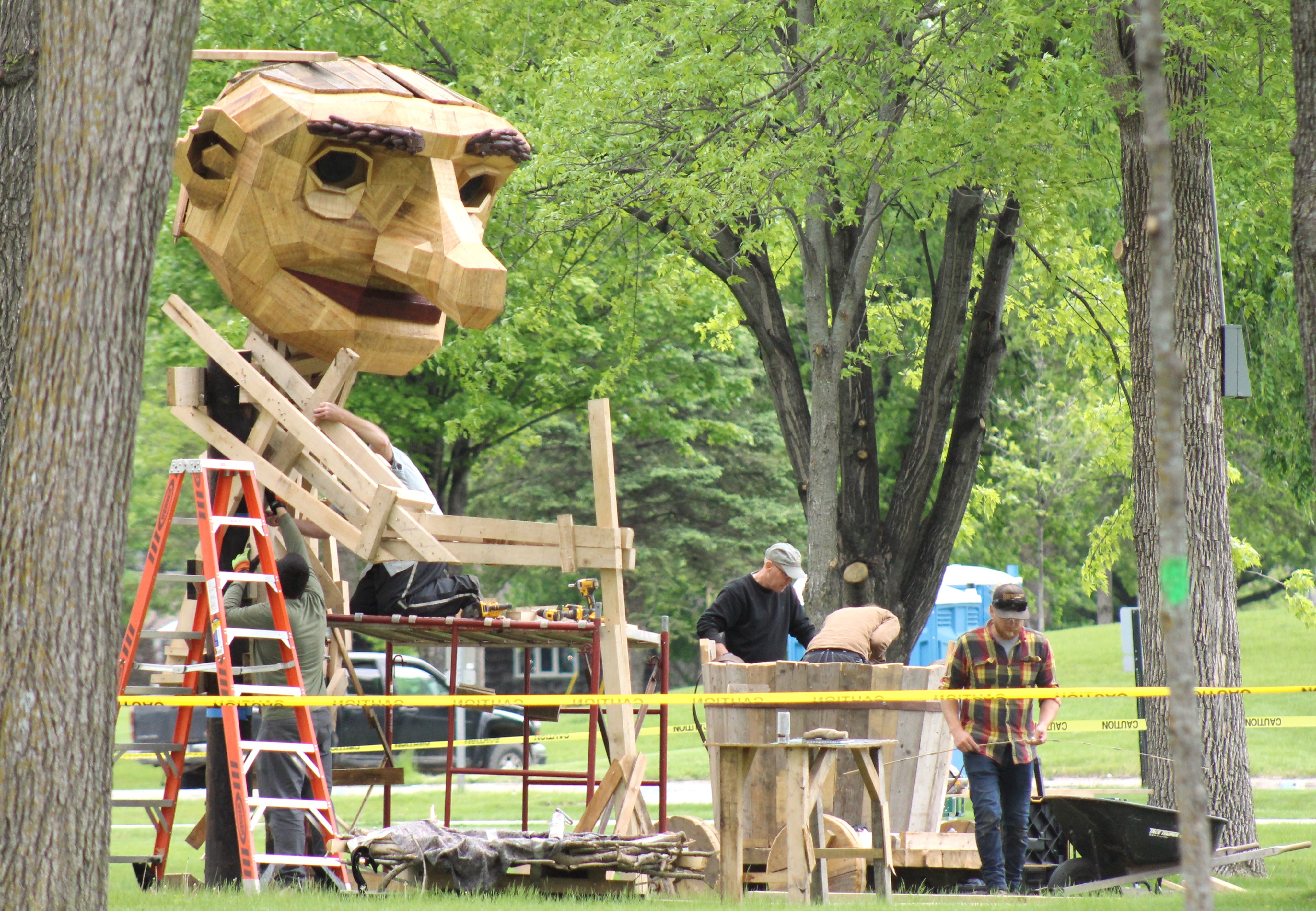 5 massive trolls coming to life in Detroit Lakes - Vimarsana News