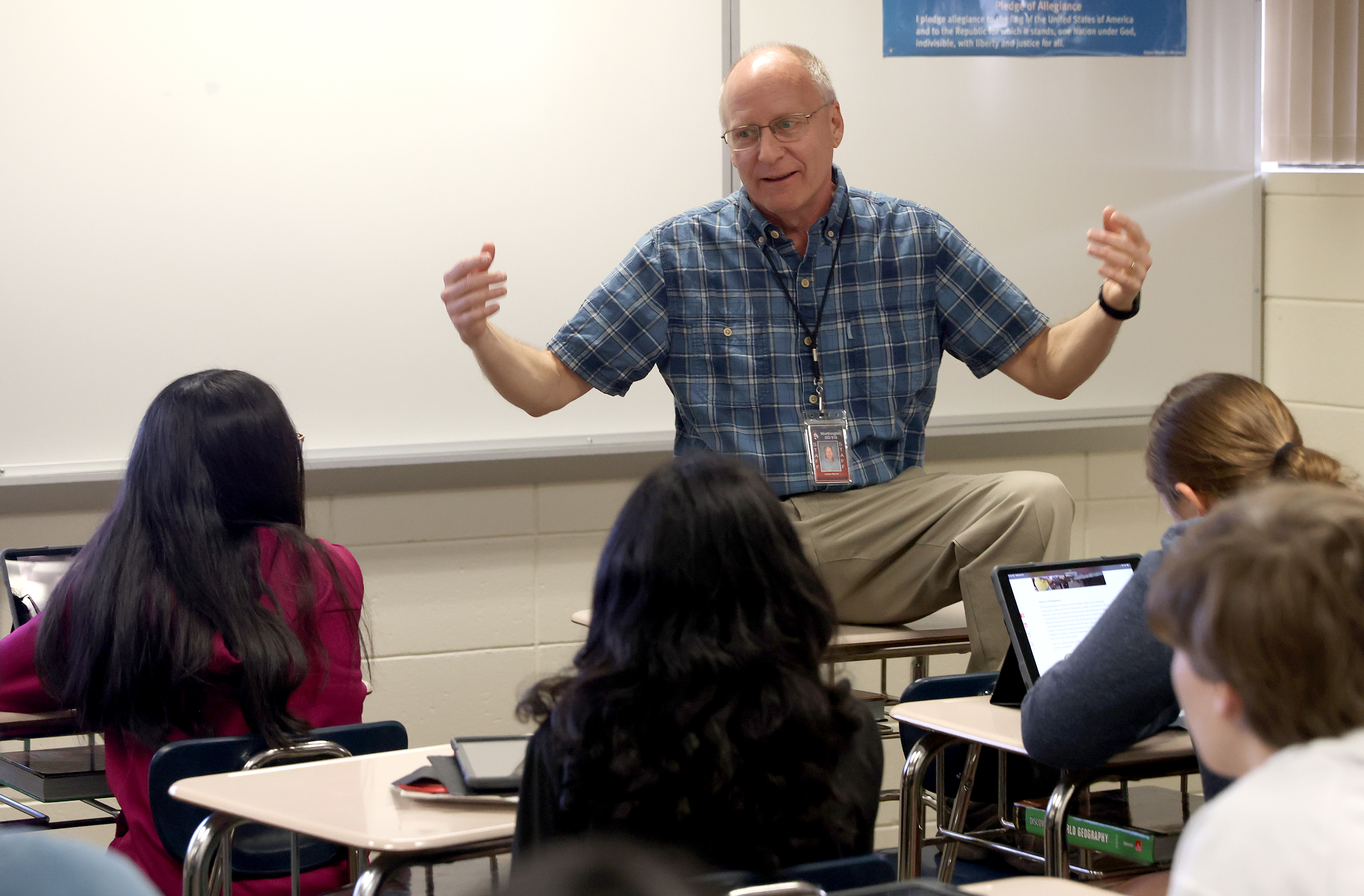 Lonnie Myrom retires after 34 years helping students find their place in the world - Vimarsana News