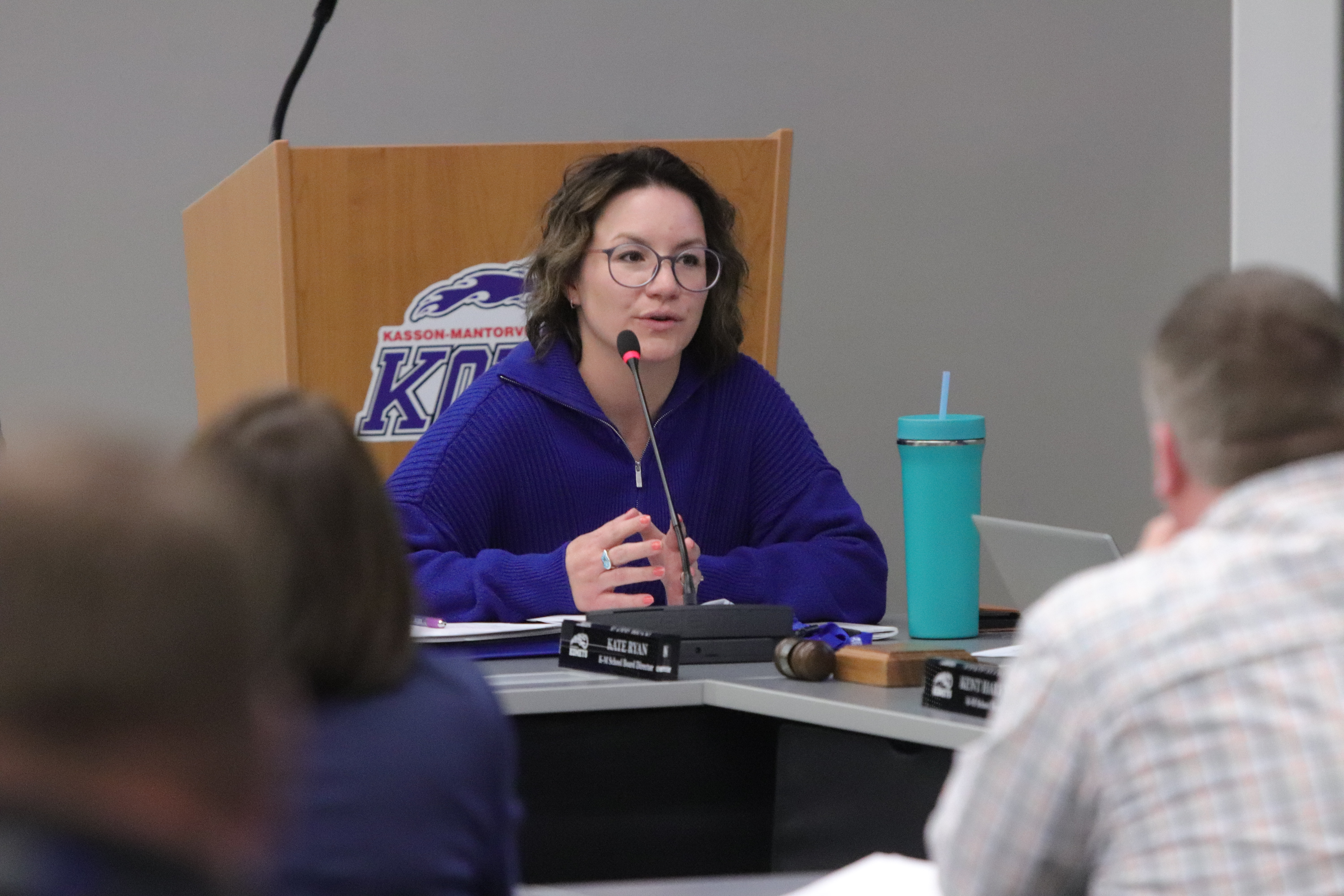 Kasson-Mantorville agrees to help cover rising insurance costs for teachers in one-time payment - Vimarsana News
