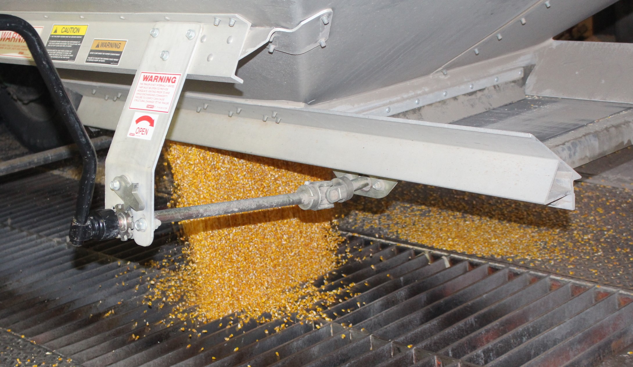 Few good opportunities exist to market corn and soybeans - Vimarsana News