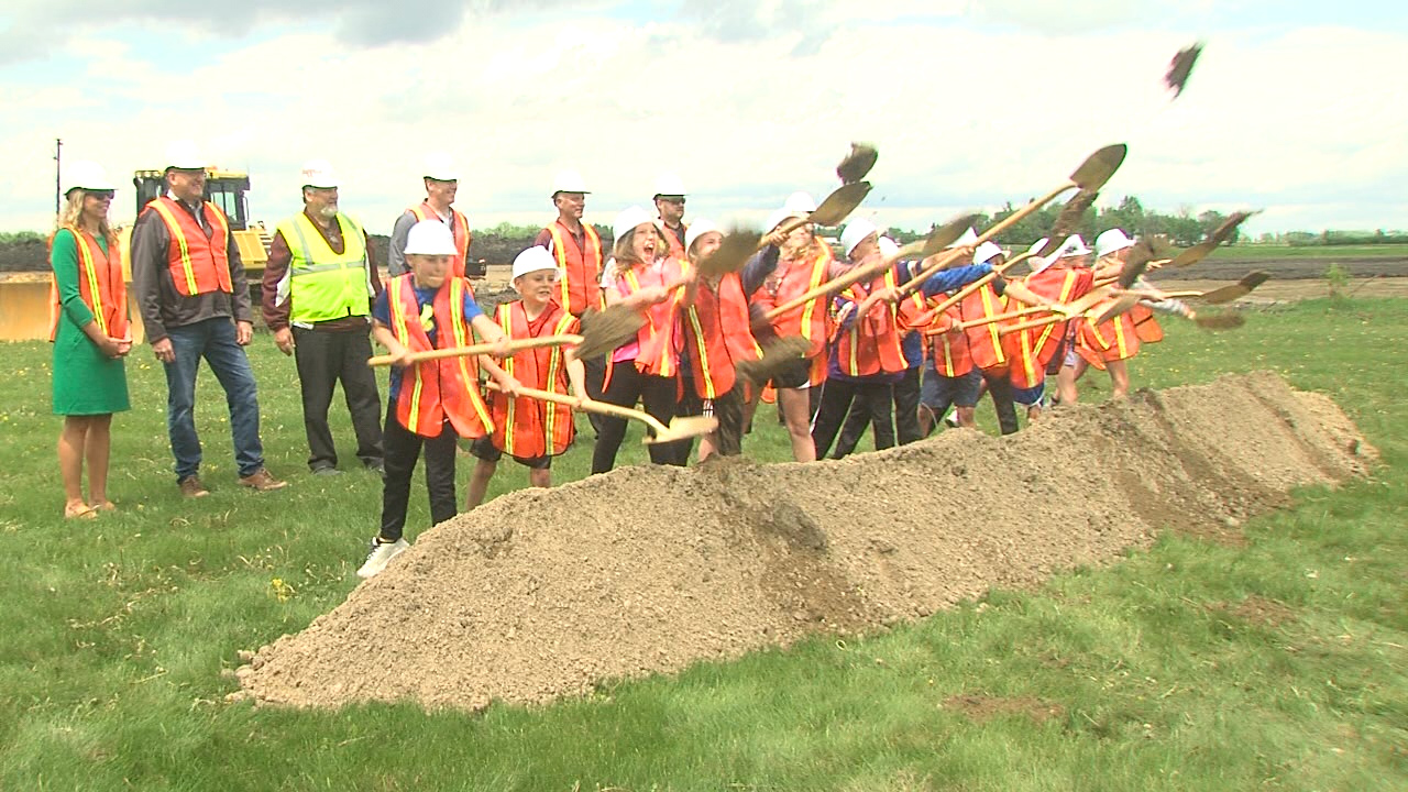 Students help break ground on new Hawley Middle School - Vimarsana News