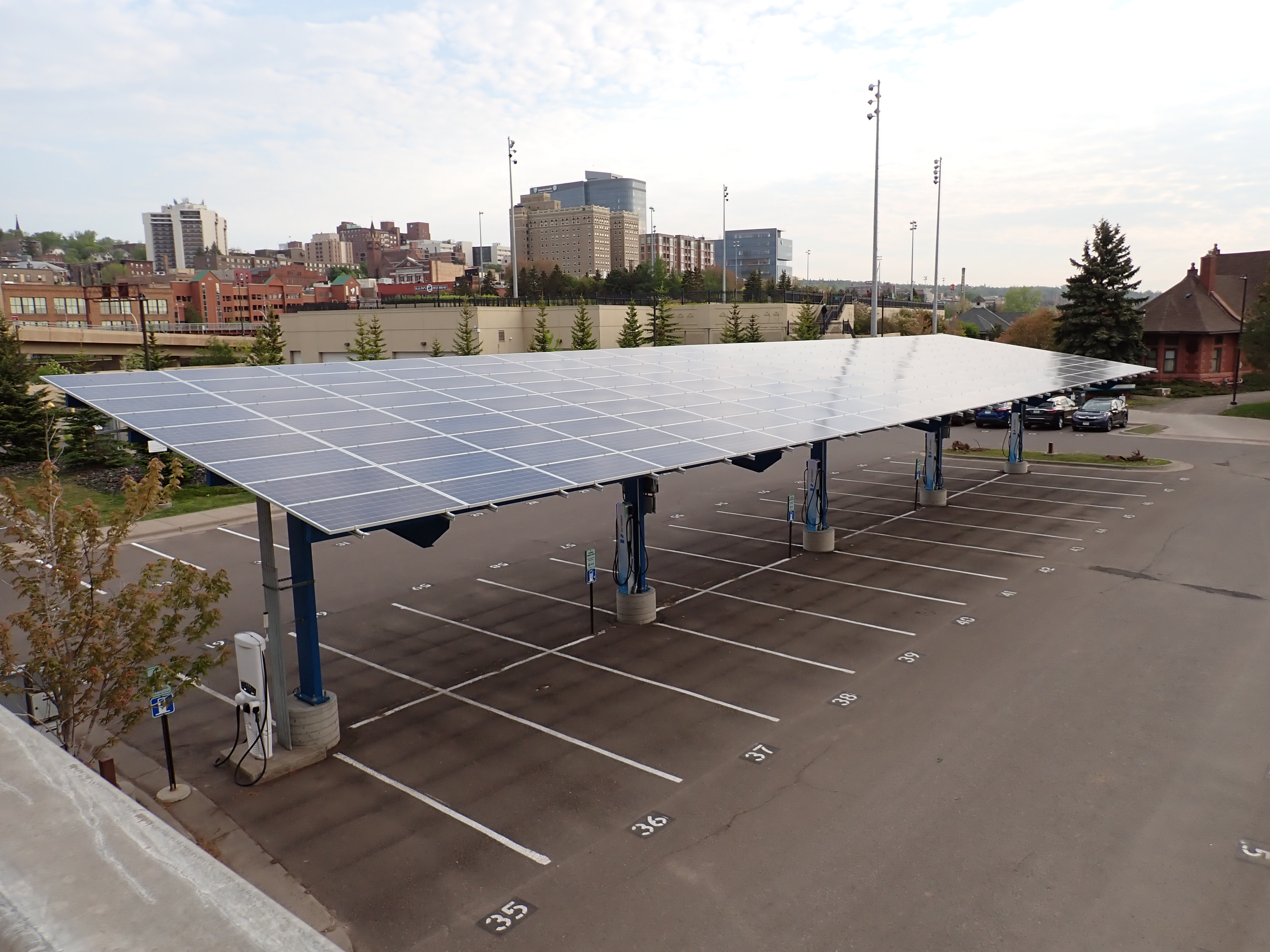 Electric vehicle infrastructure on the horizon as registrations rise - Vimarsana News