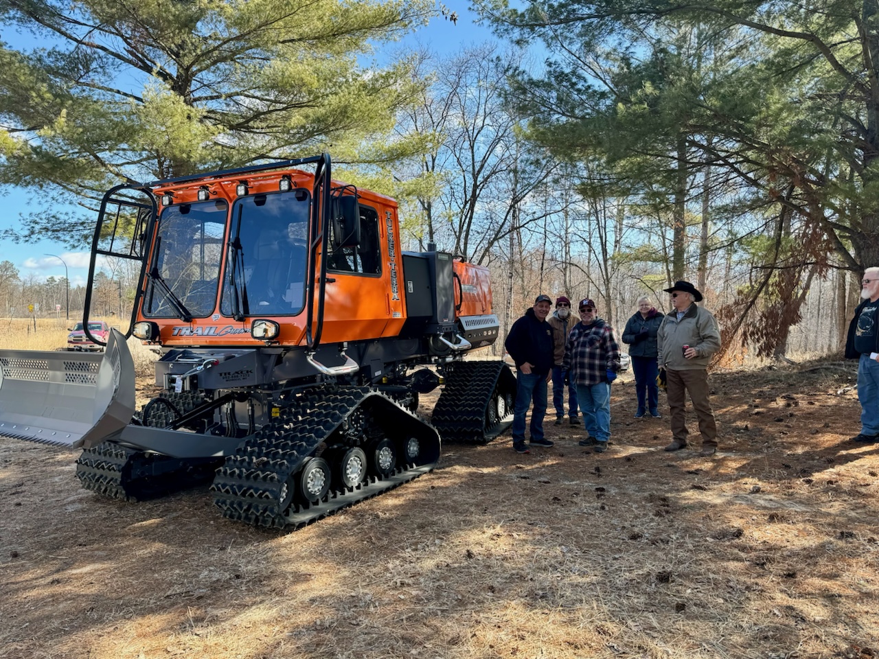 Snowmobile club buys new grooming tractor - Vimarsana News