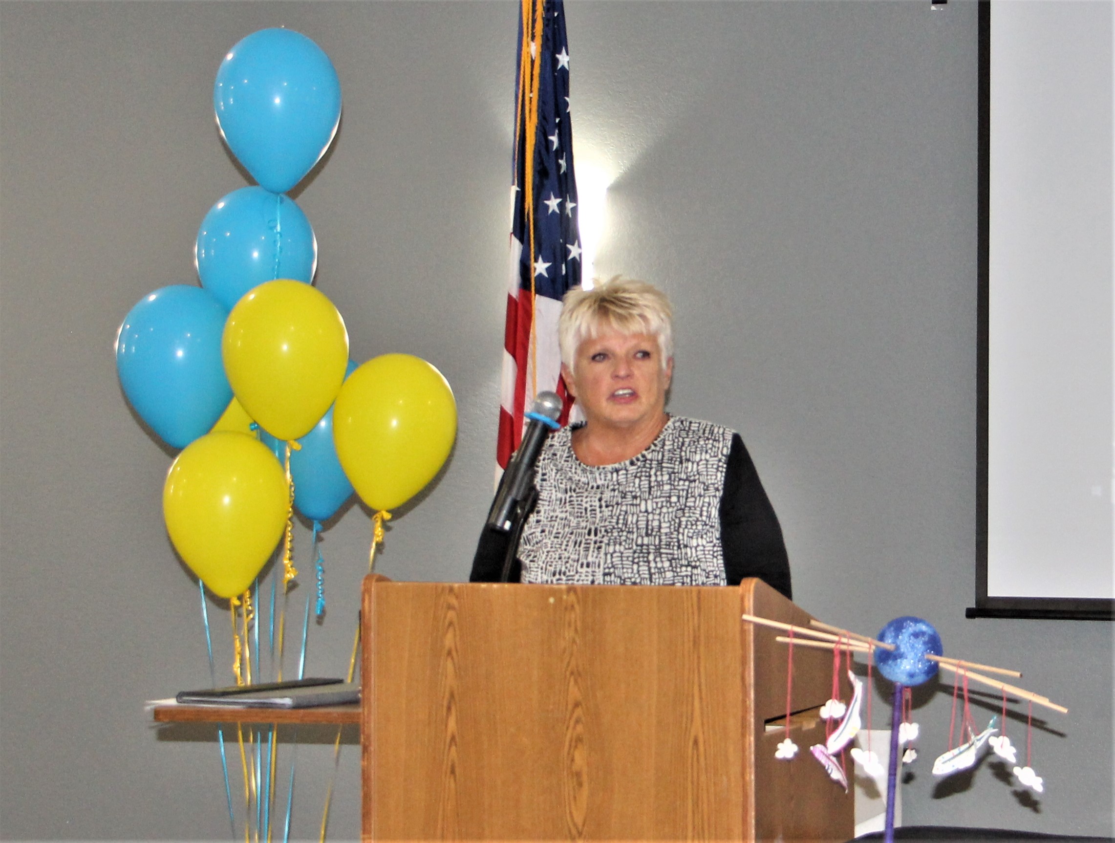 United Way honors its 'everyday heroes,' including longtime director LuAnn Porter - Vimarsana News