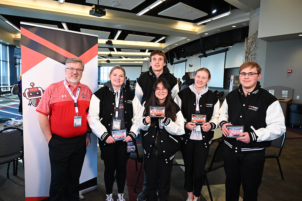 Red River High School team named North Dakota Cyber Madness state champions - Vimarsana News