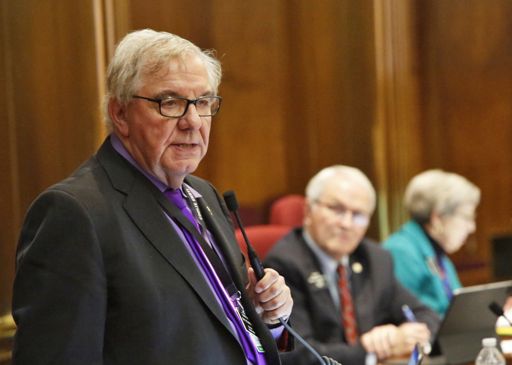 5 things to know today: Holmberg trial, DAPL decision, Priest laicized, Library donation, Municipal cannabis - Vimarsana News