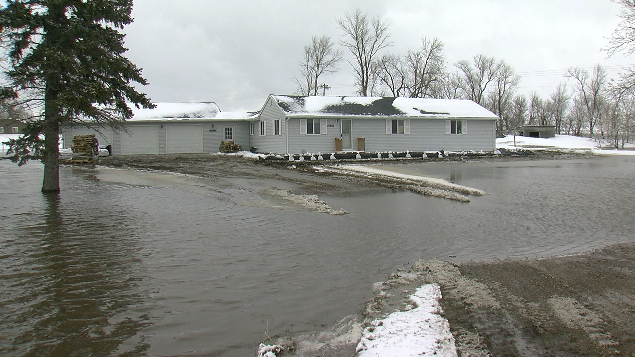 Signs of hope for Rural Cass County flood fight - Vimarsana News