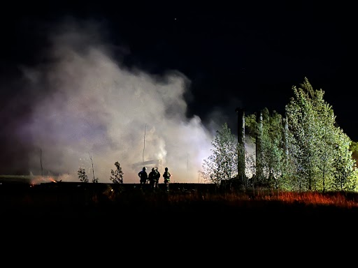 Fire destroys abandoned, unfinished mansion near Hawley - Vimarsana News