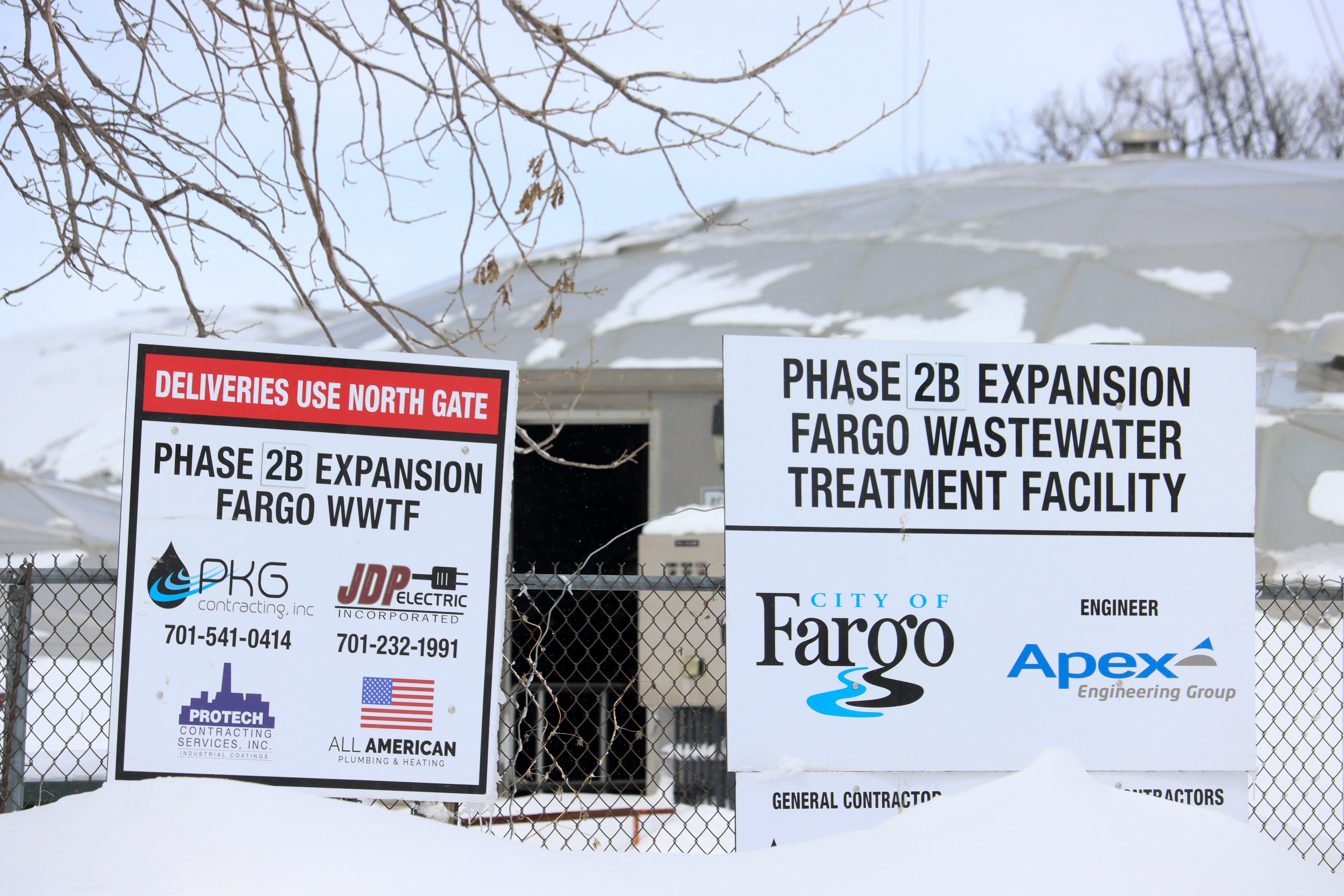 Wastewater dumped by Fargo in Red River exceeds legal pollutant limits, lawsuit alleges - Vimarsana News