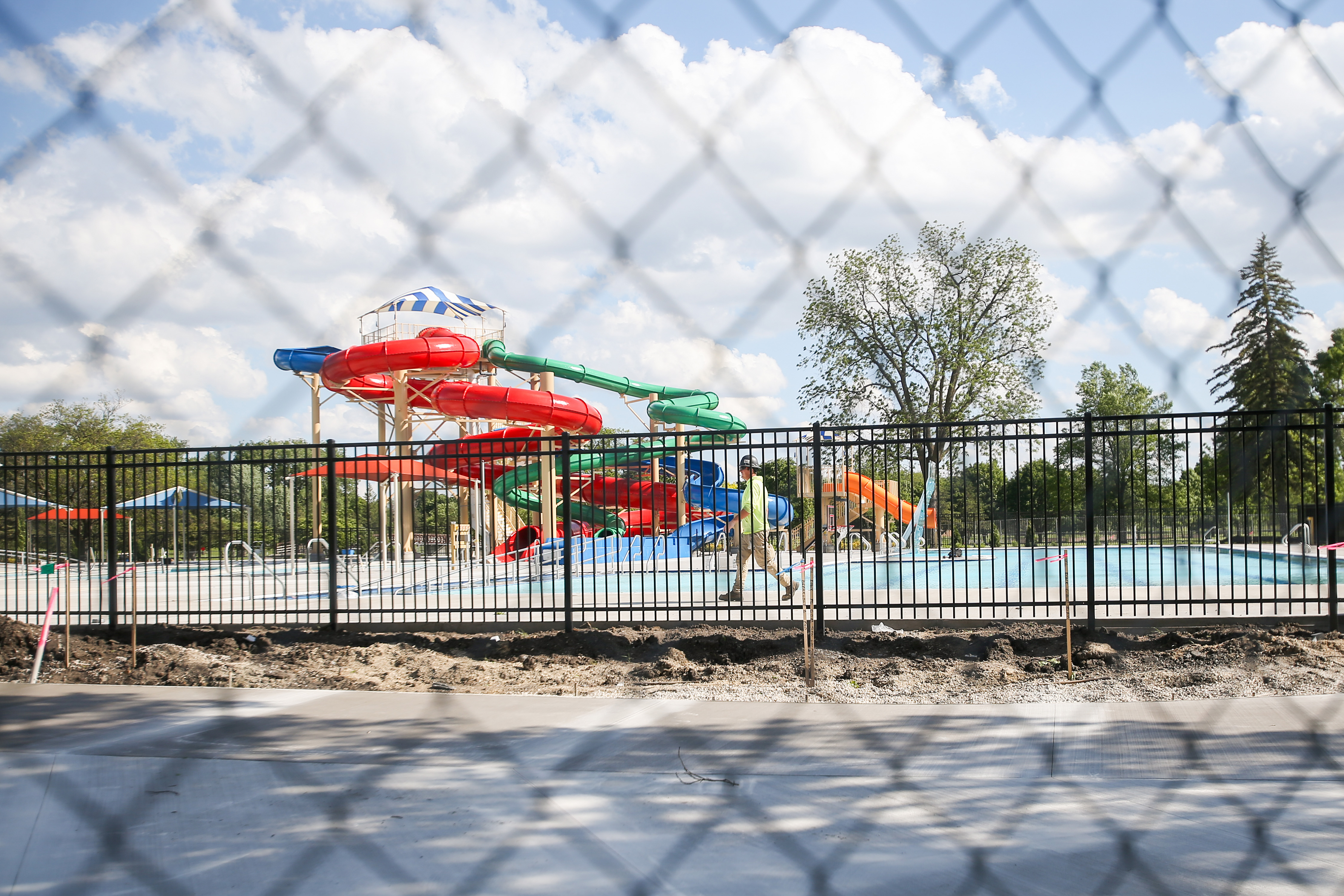 Soldiers Field upgrades, including aquatics center, see short delay - Vimarsana News