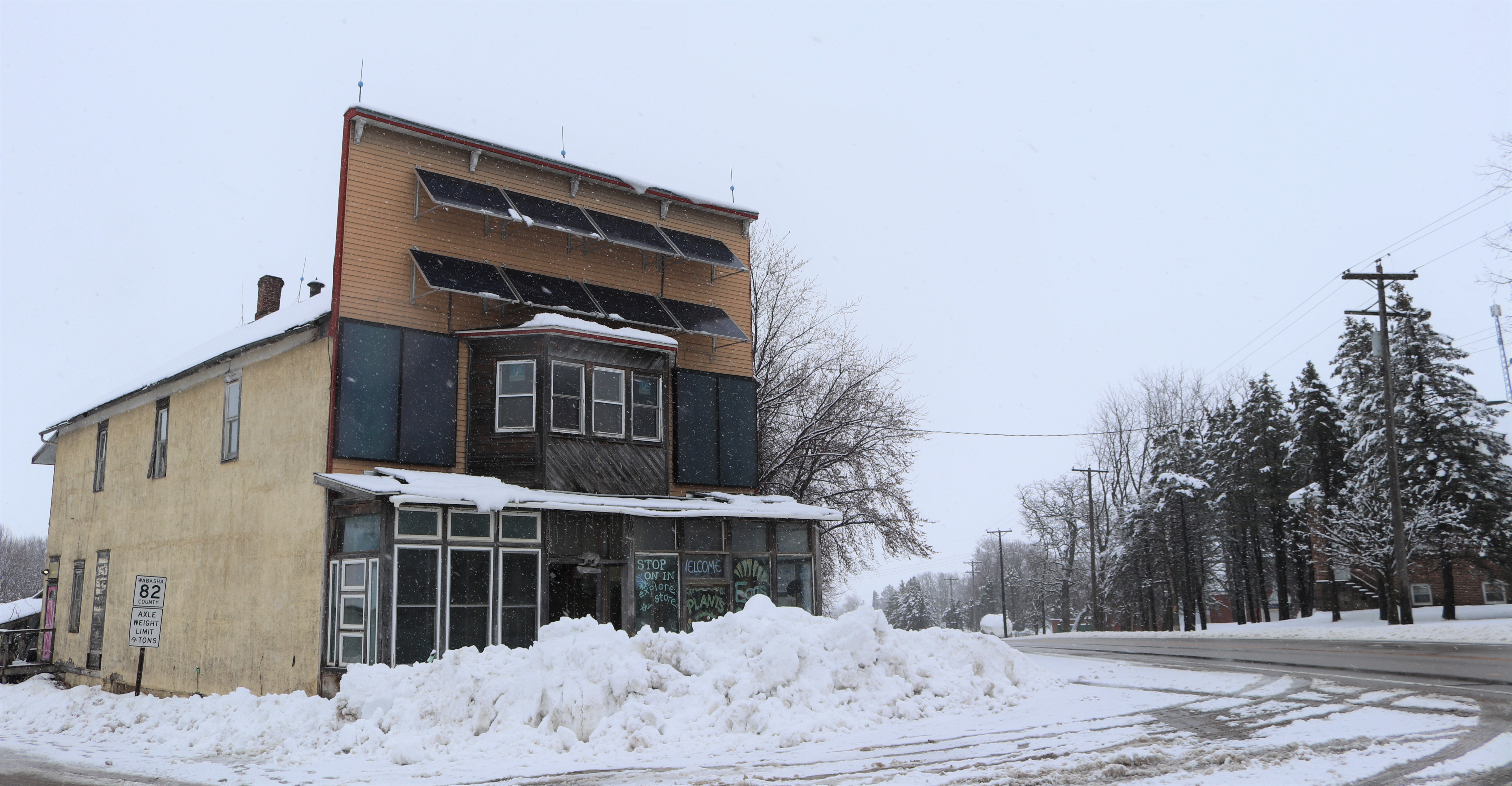 Oak Center General Store on its way back to business, an example of migration to rural - Vimarsana News