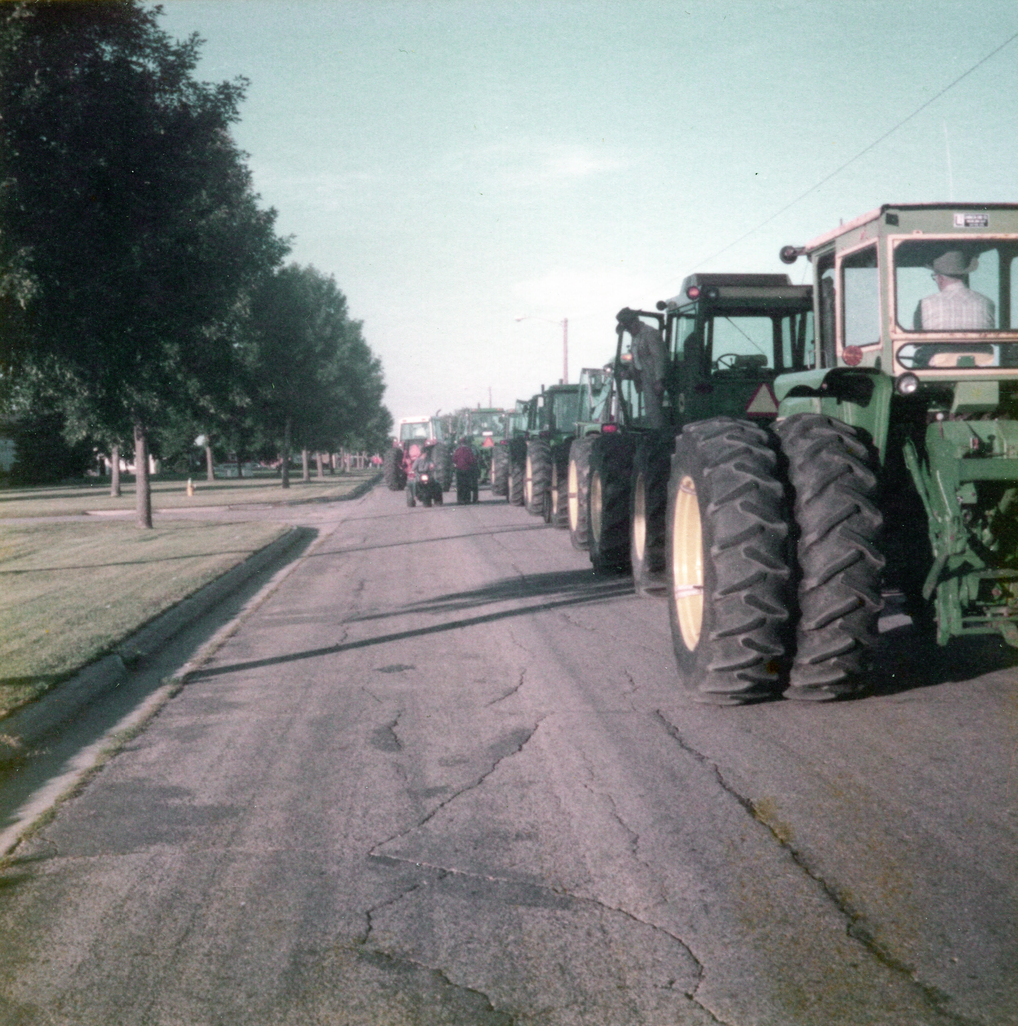 Historian gathering stories of west central Minnesota leadership in Farm Crisis protests in 1980s - Vimarsana News