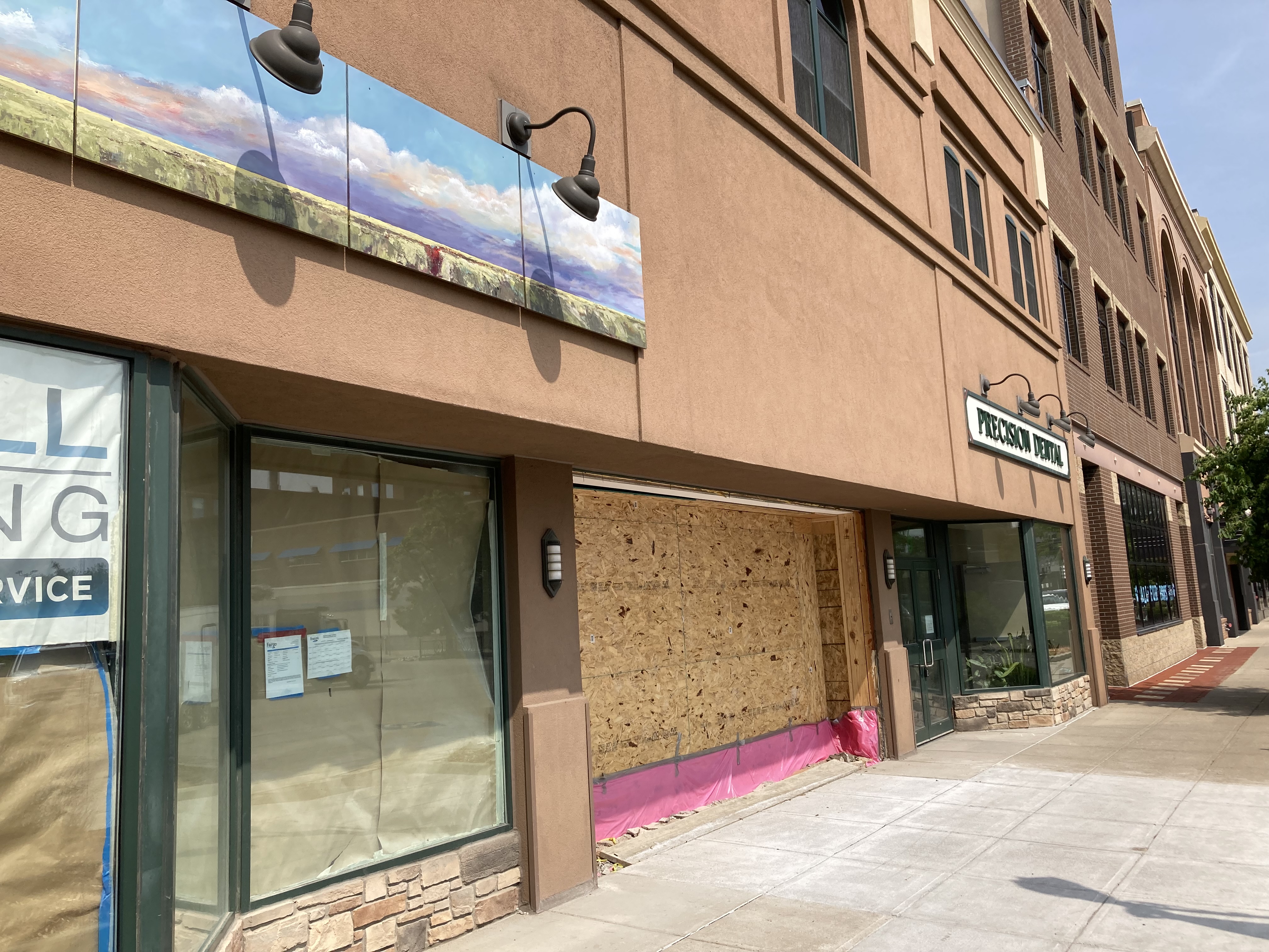 Business Buzz: Pounds closed for move to Broadway, FMWF Chamber Foundation to host EDventures, and more - Vimarsana News