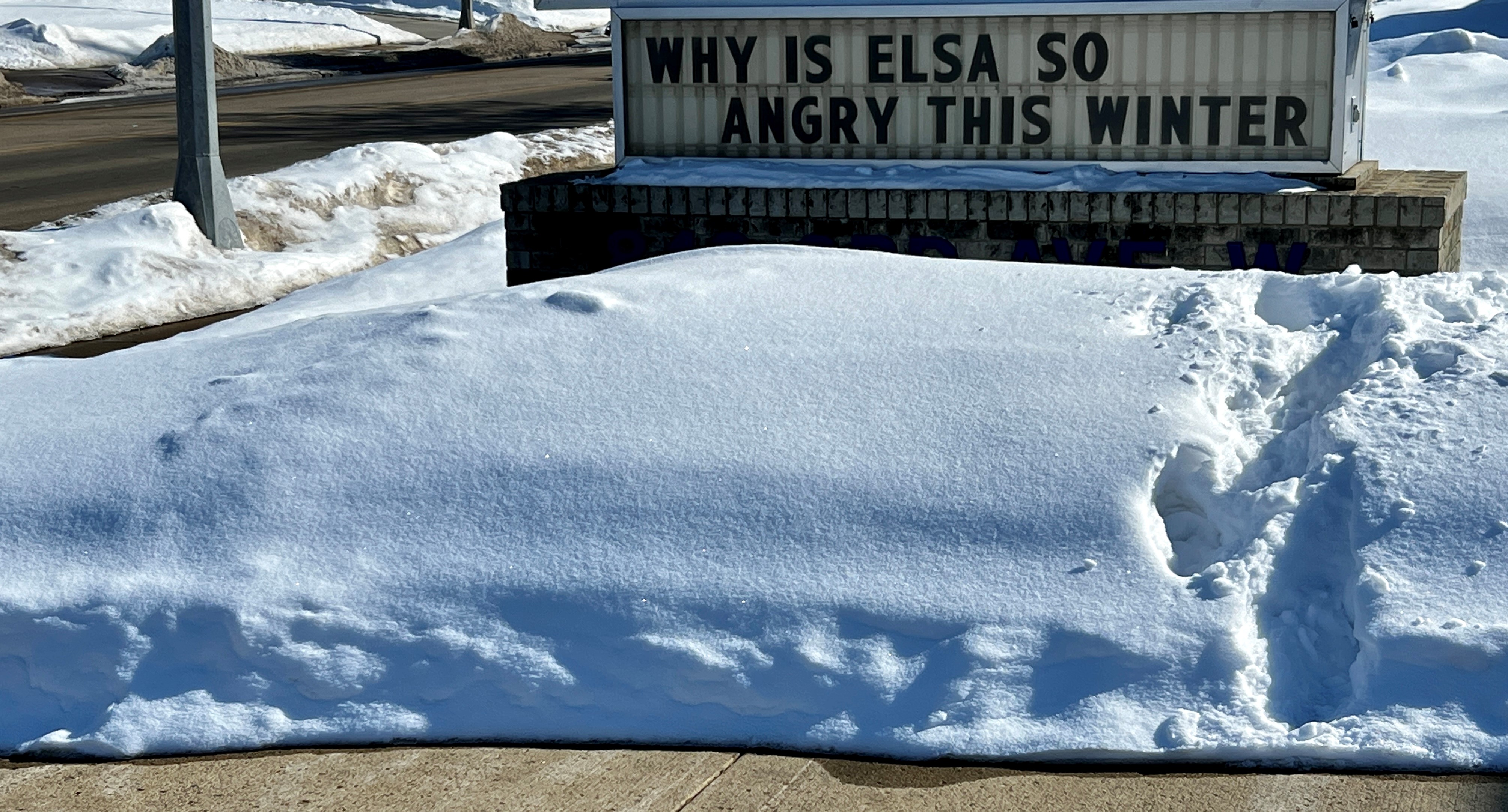 Dickinson crushes the previous snow record at 96.2 inches of snow this season - Vimarsana News