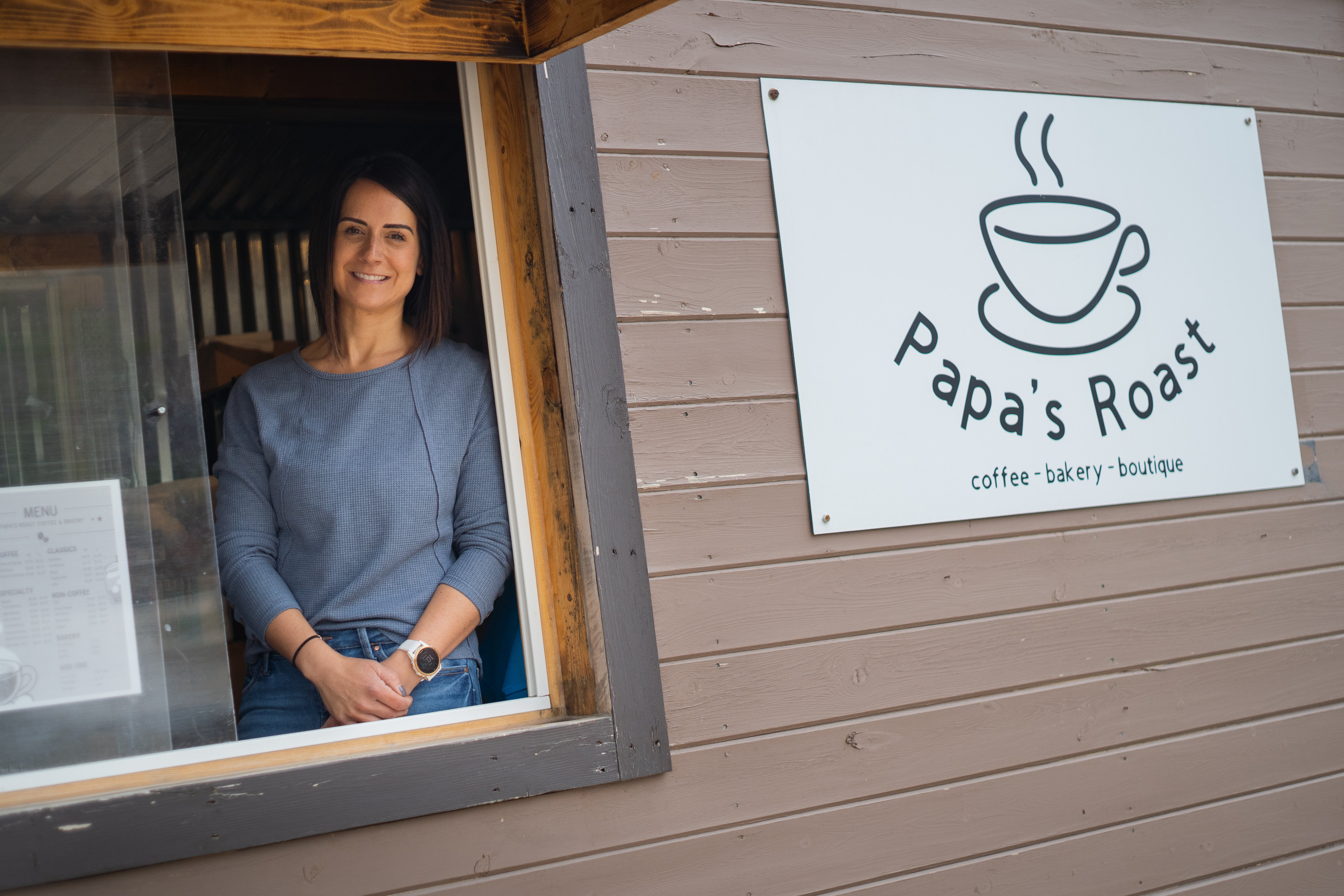 Shauna Anderson believes in the power of coffee and relationships. Her papa helps bring people together, too - Vimarsana News